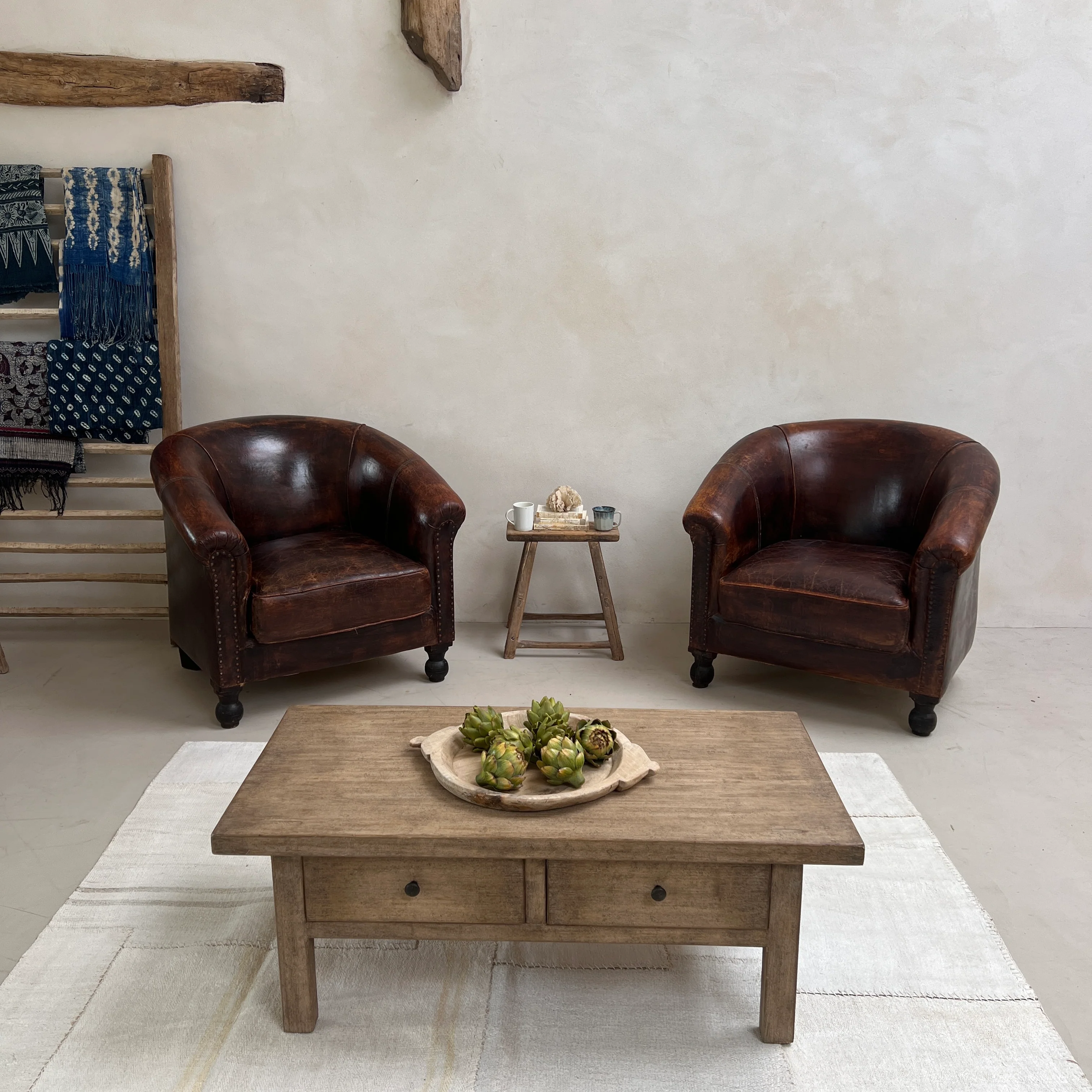 Large Vintage Leather Club Chair - Image 4