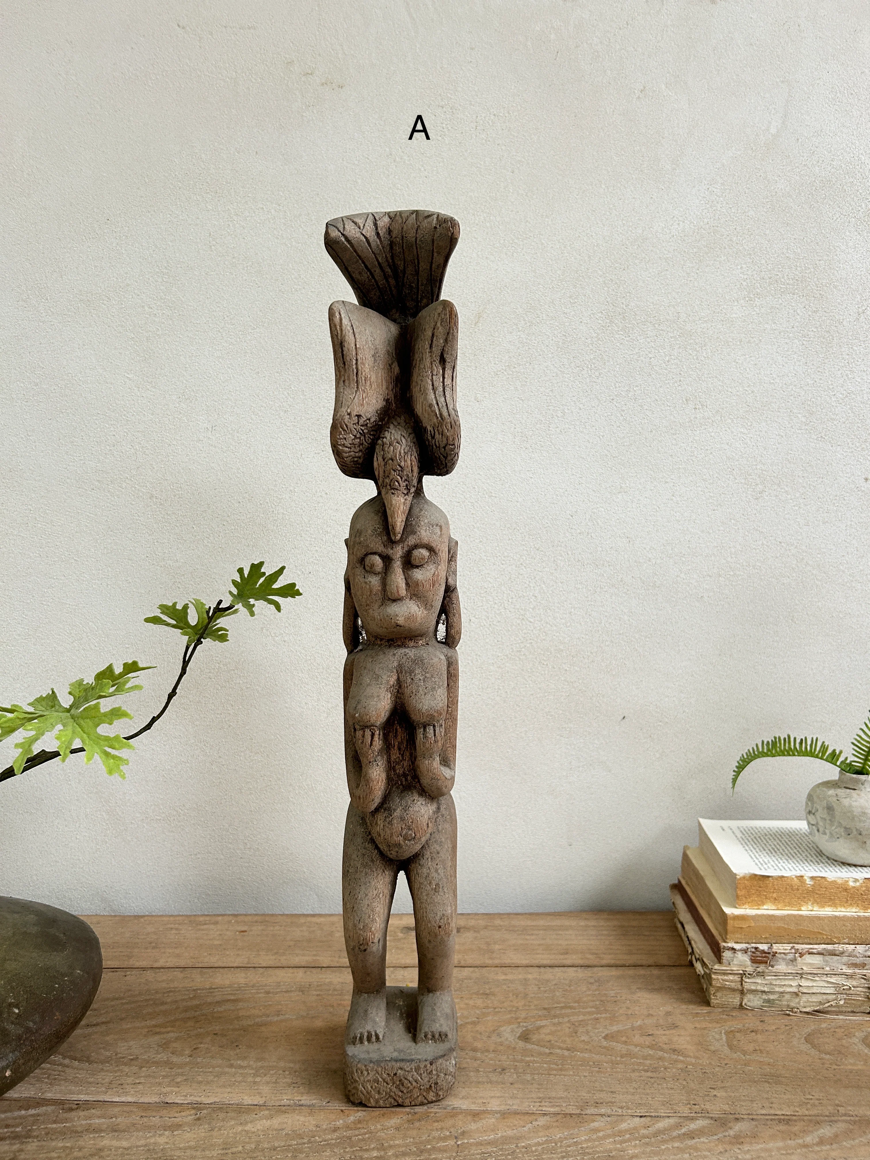 Large wooden antique sumba statues | Wayan - Image 3