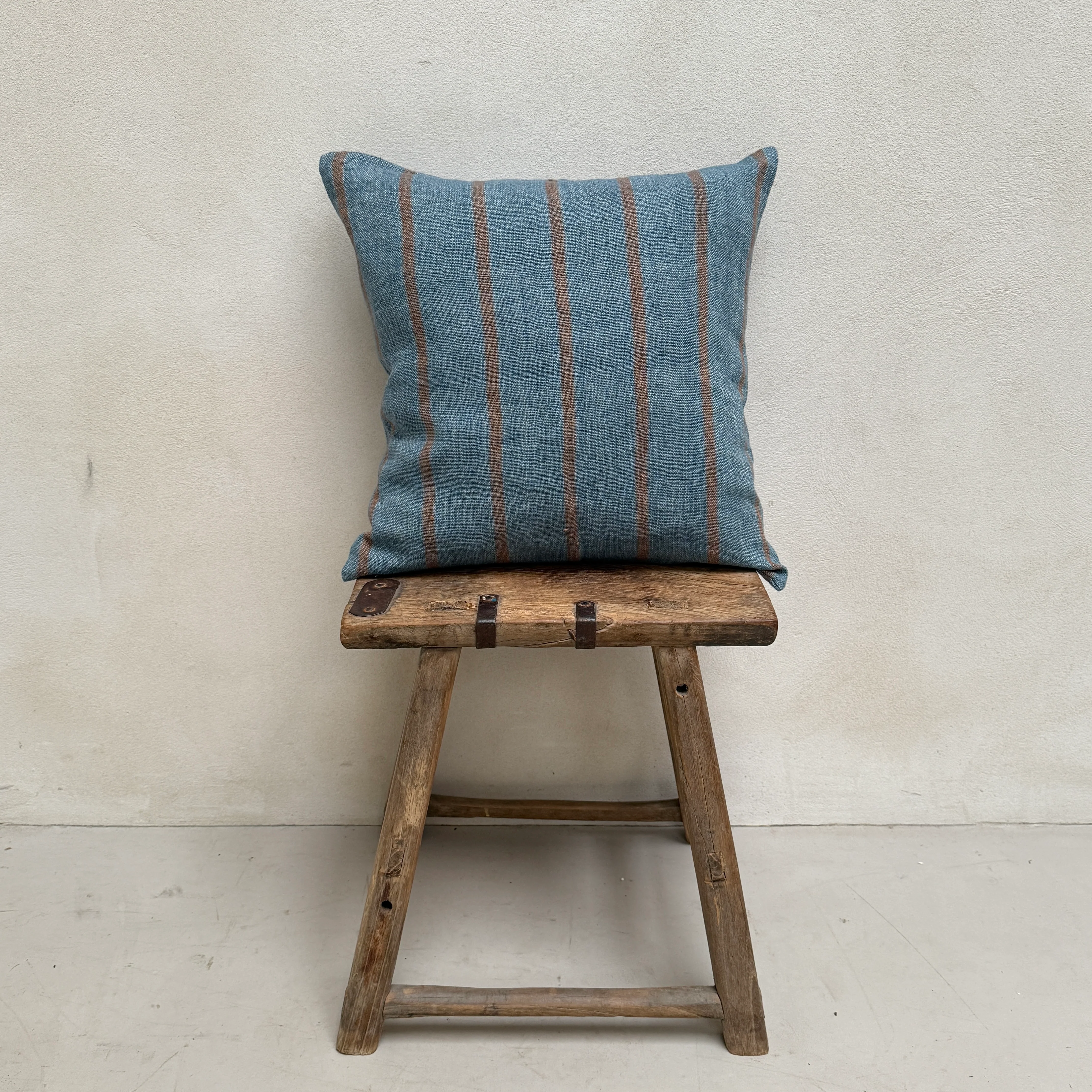 Linen cushion wide stripe | 50x50 Melvin - Image 6