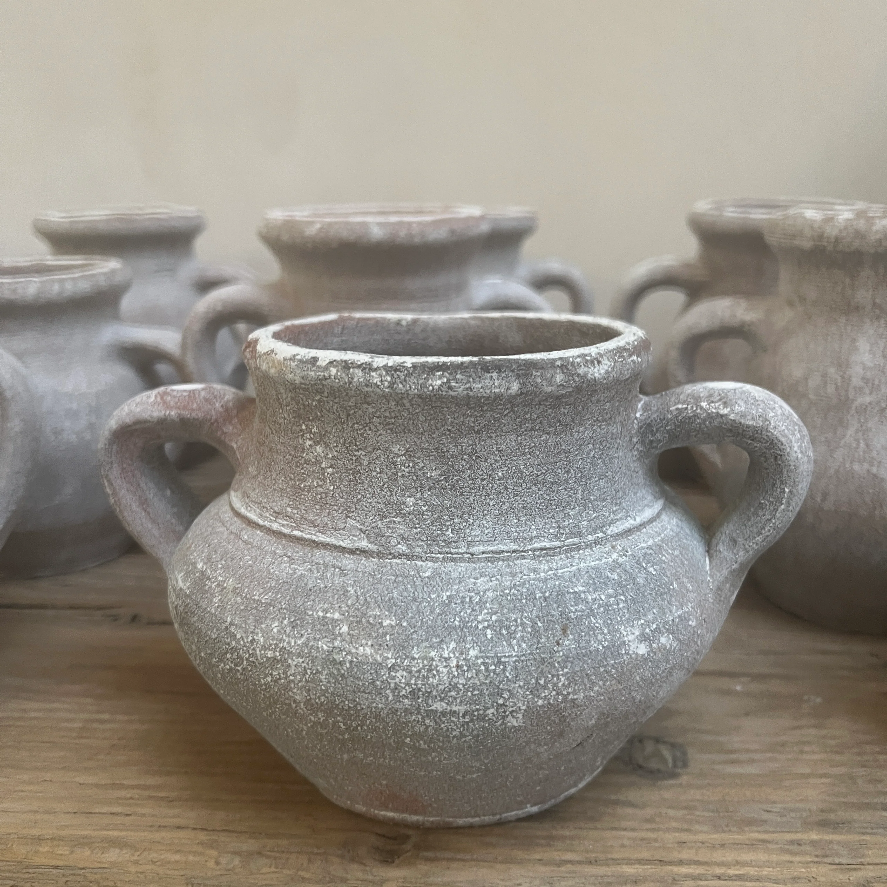Mini whitewashed terracotta urn - Image 6