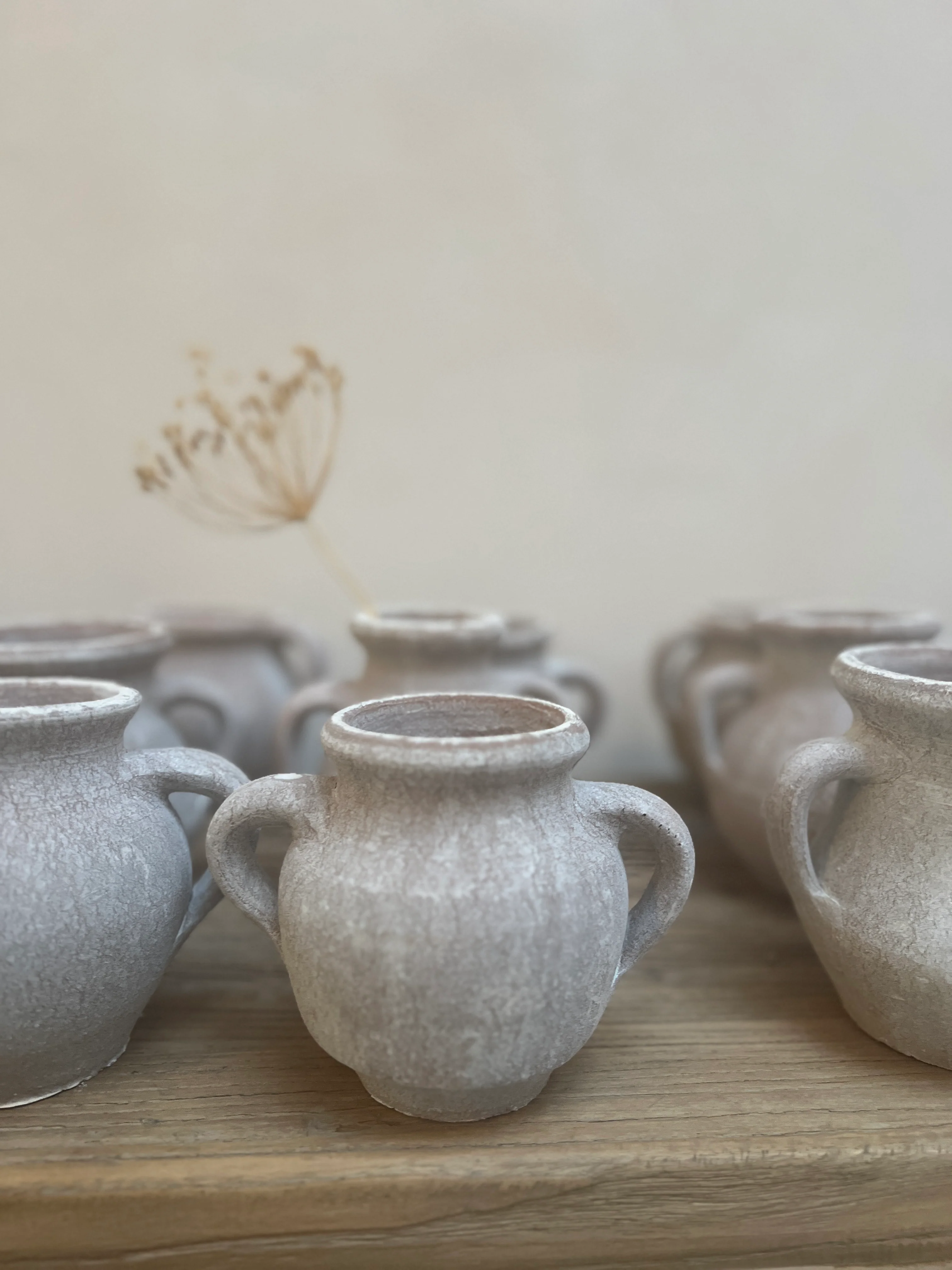 Mini whitewashed terracotta urn - Image 8