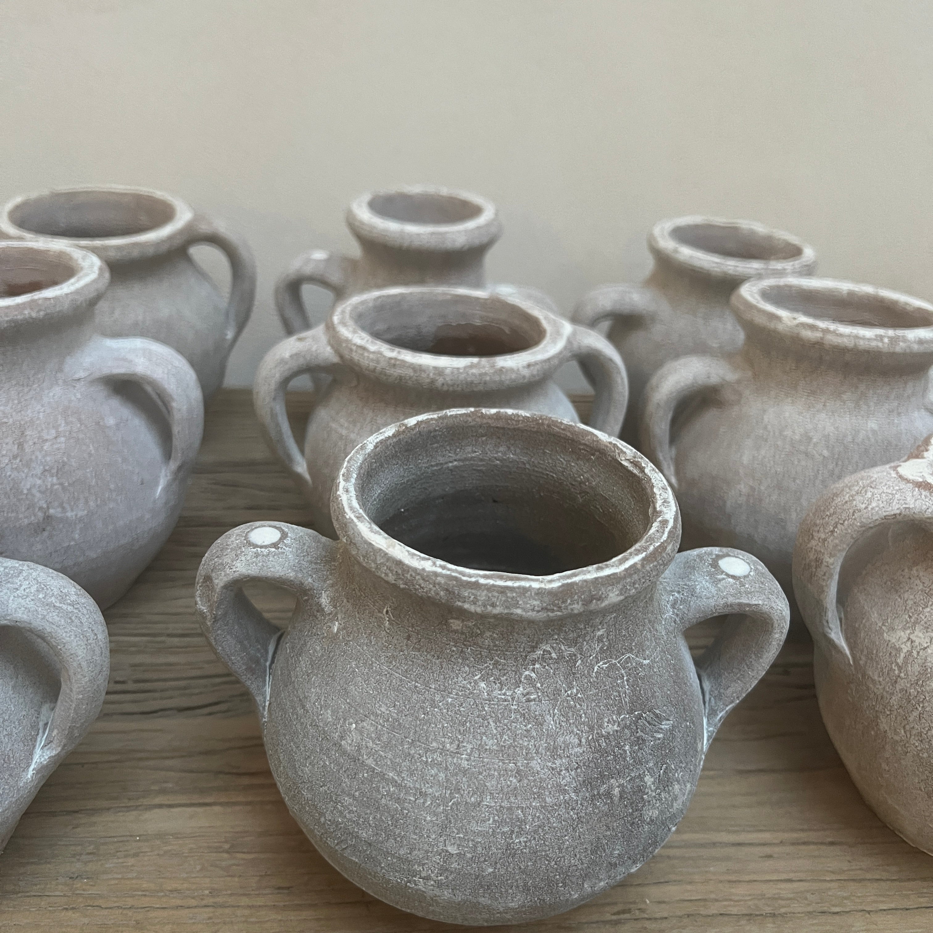 Mini whitewashed terracotta urn - Image 9