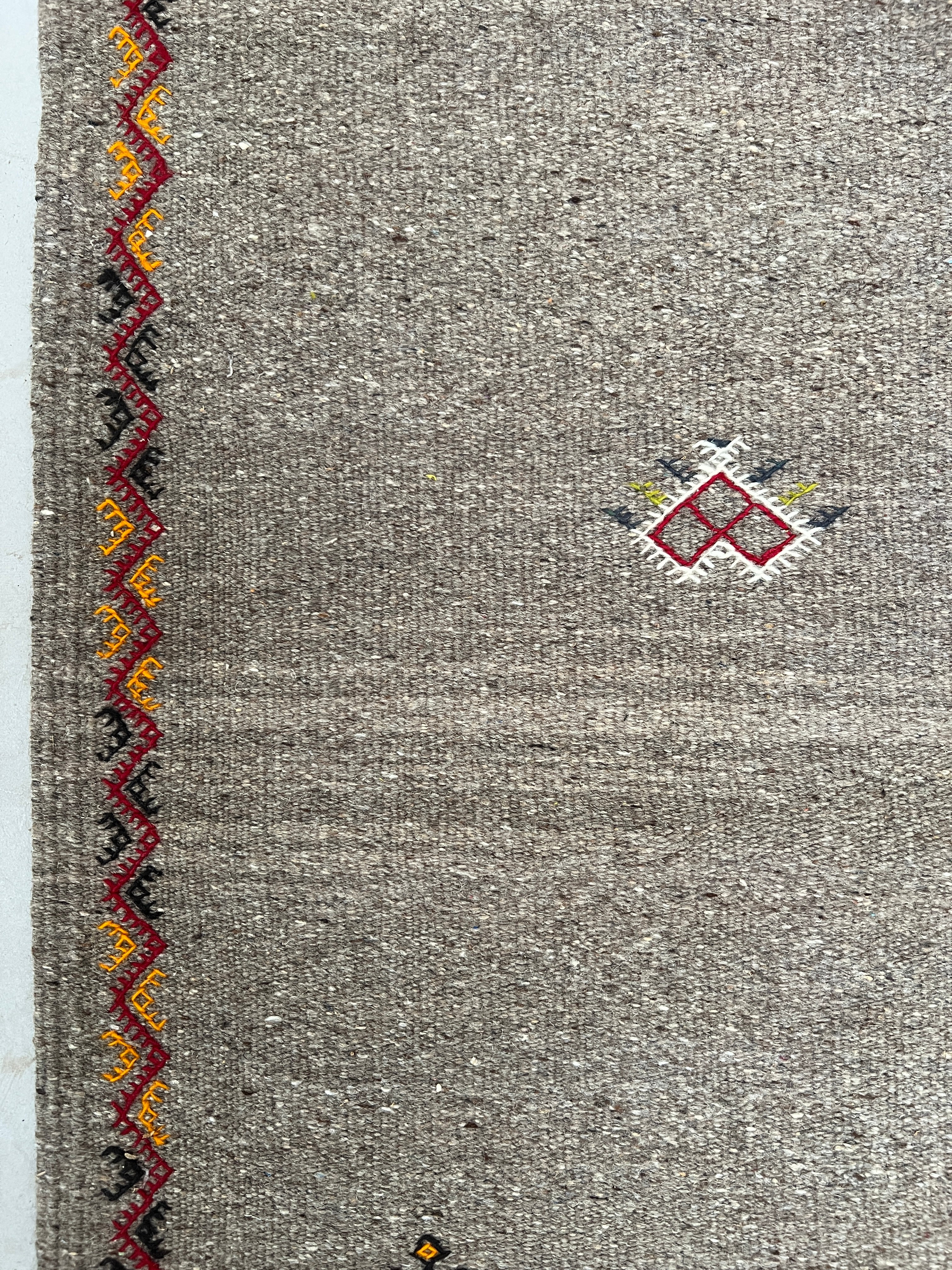 Moroccan rug with abstract motifs | Atlas No7 - Image 10