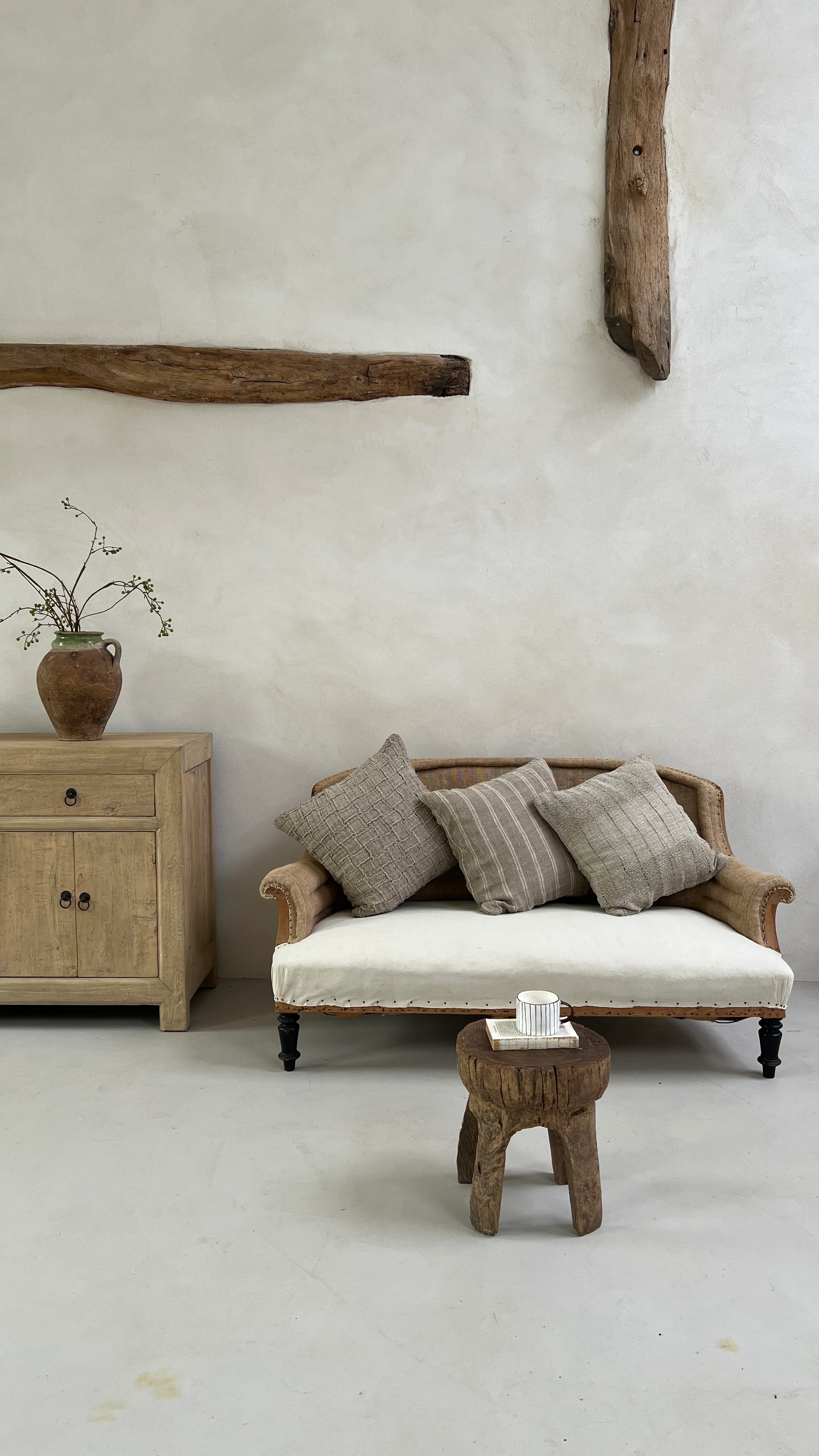 Natural textured linen cushion Bowery - Image 5