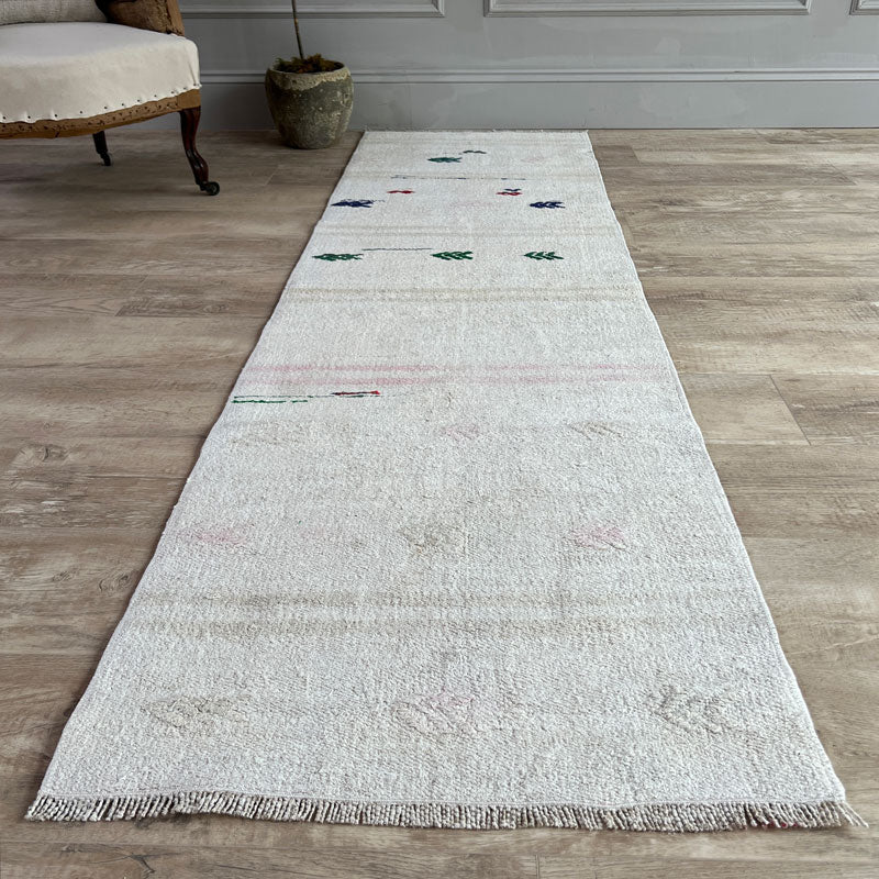 Navajo design vintage linen runner, 67cm x 240cm - Image 4