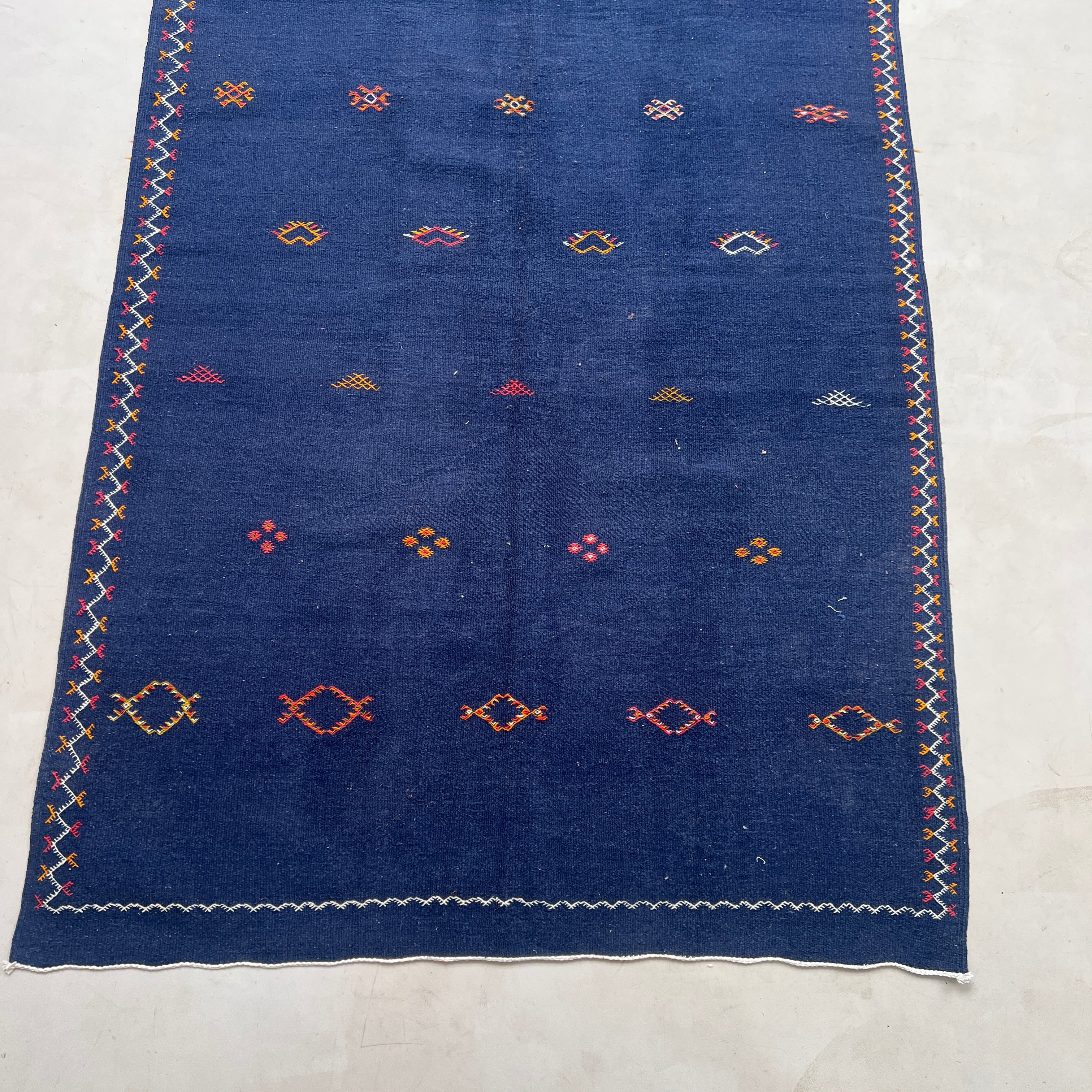 Navy Handwoven Moroccan rug Navajo - Image 5