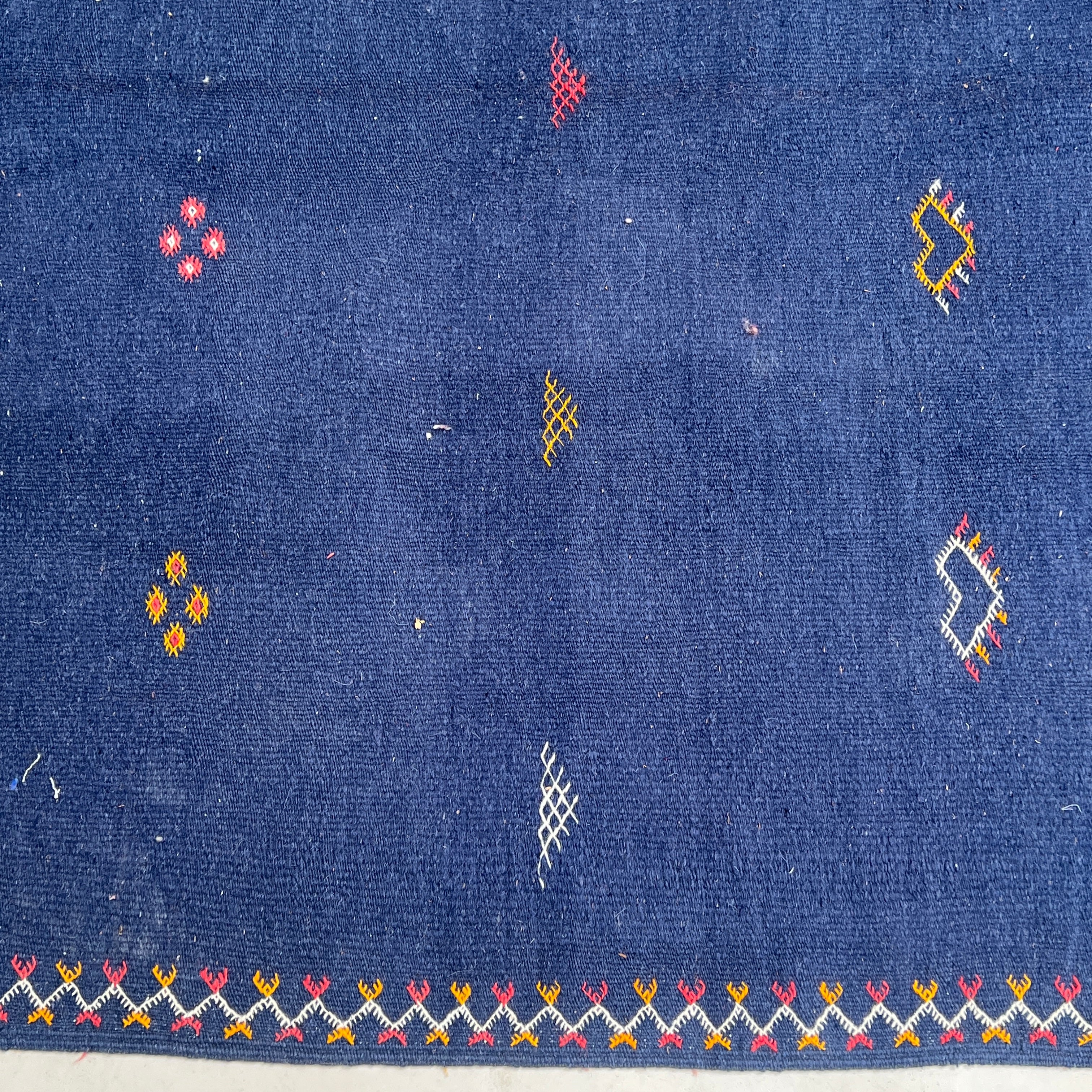 Navy Handwoven Moroccan rug Navajo - Image 7