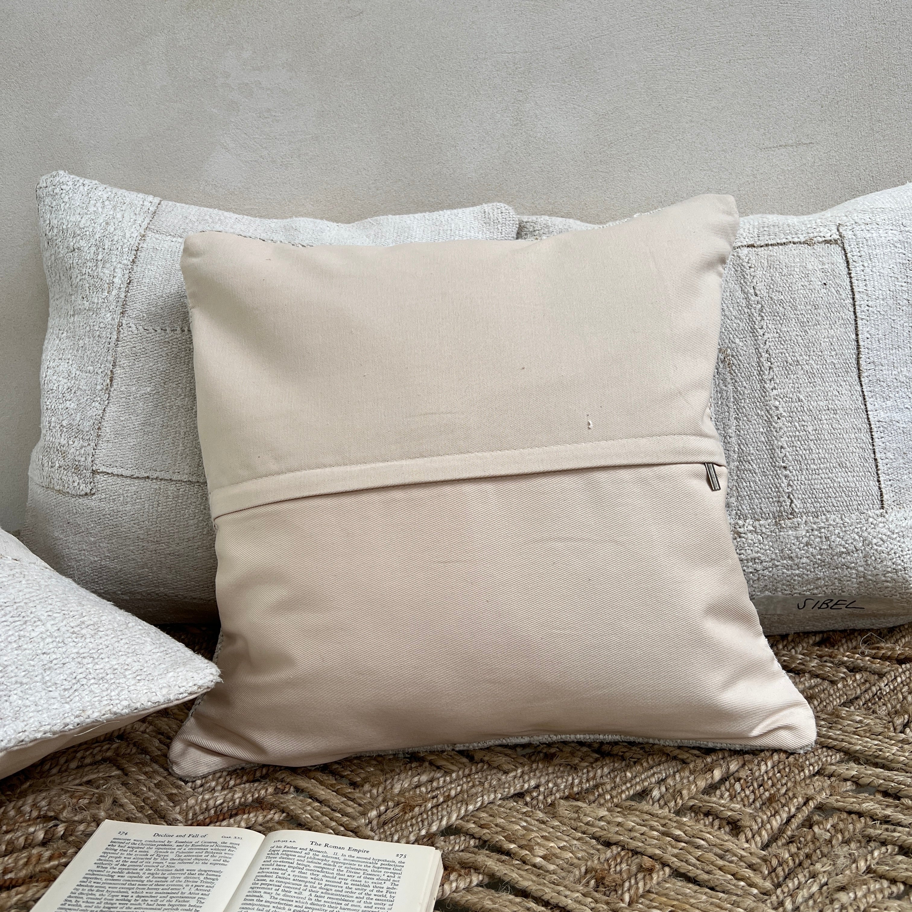 Patchwork vintage cushion stone | Sibel - Image 3