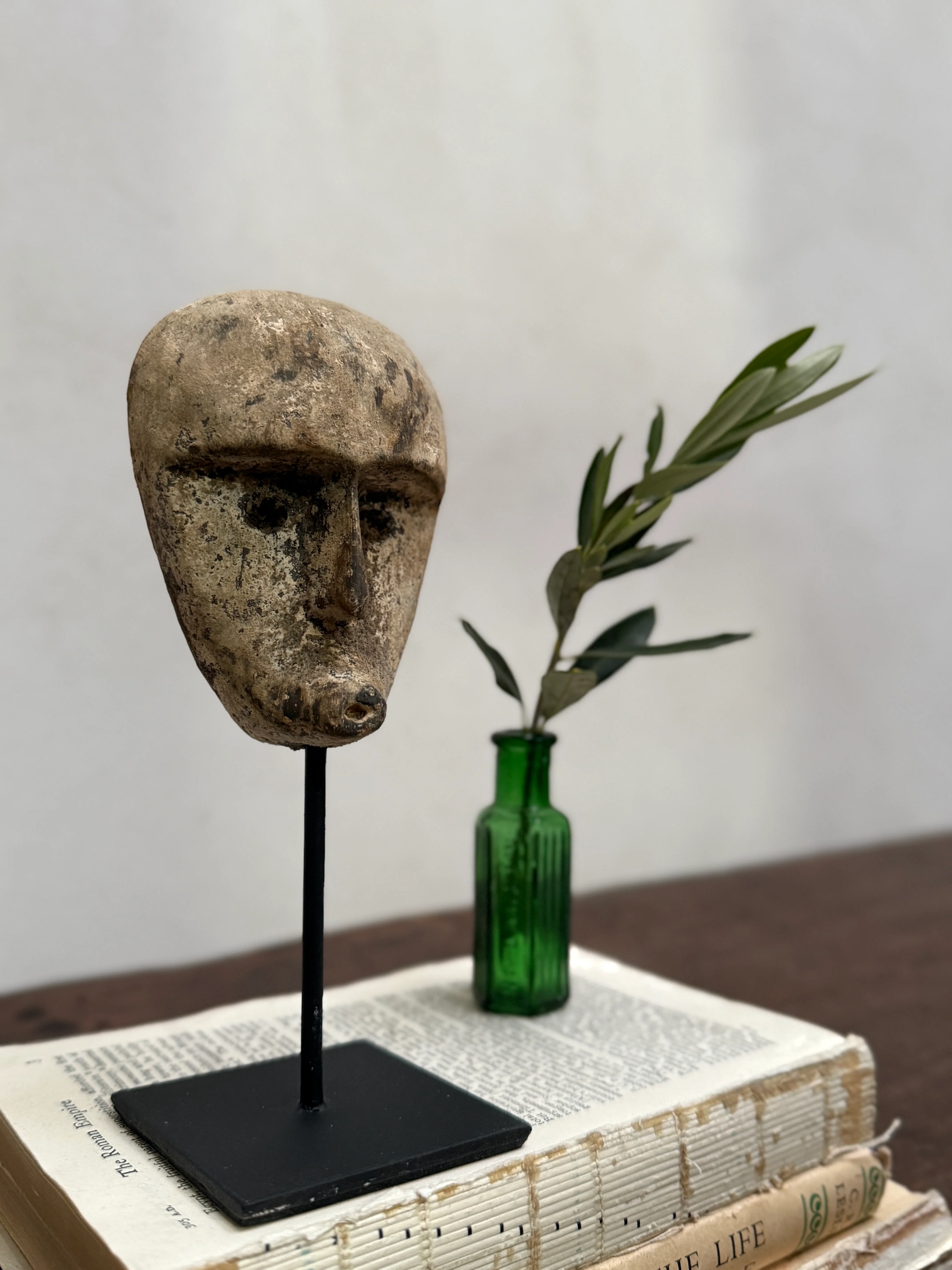Primitive wooden face sculpture | Mother - Image 3