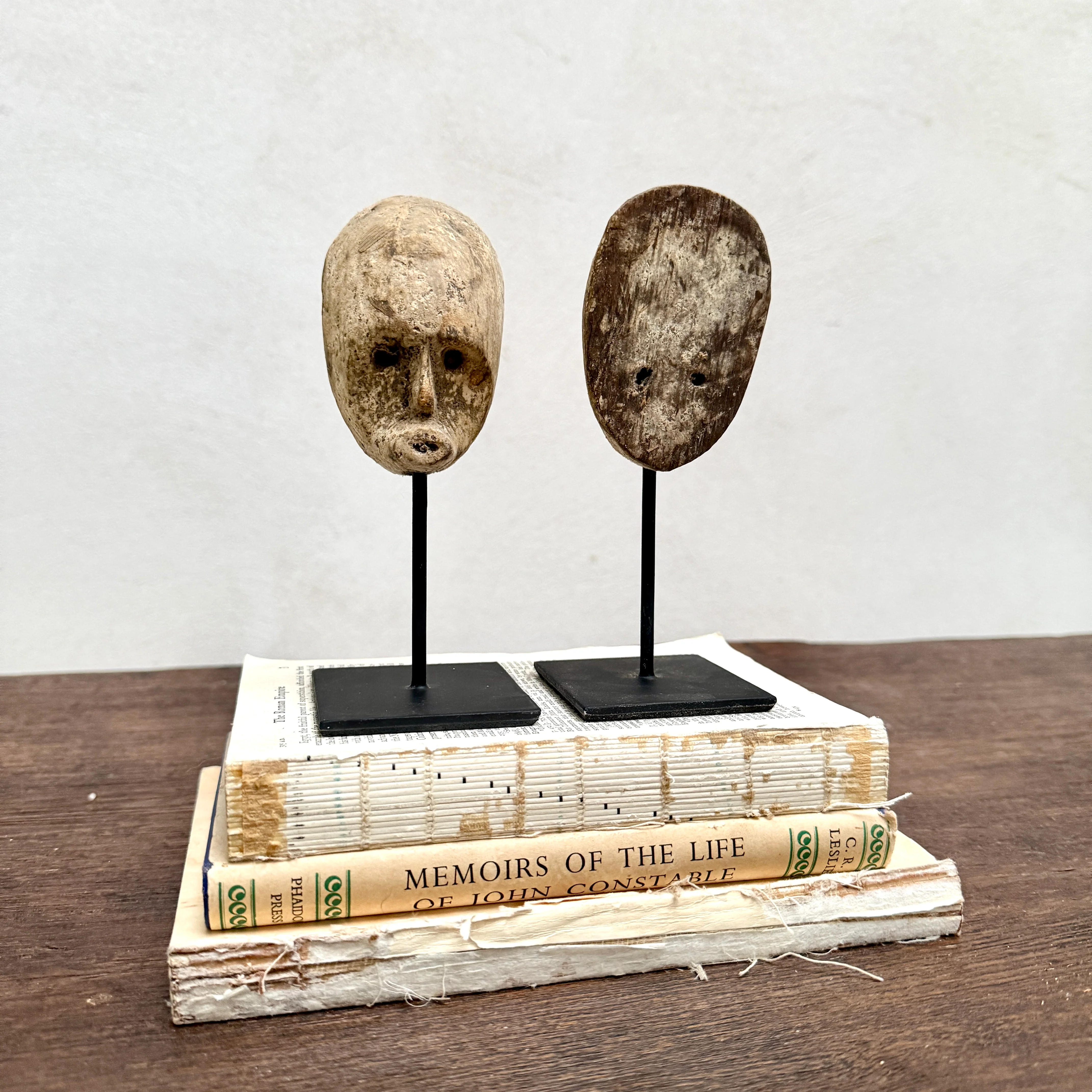 Primitive wooden face sculpture | Mother - Image 5