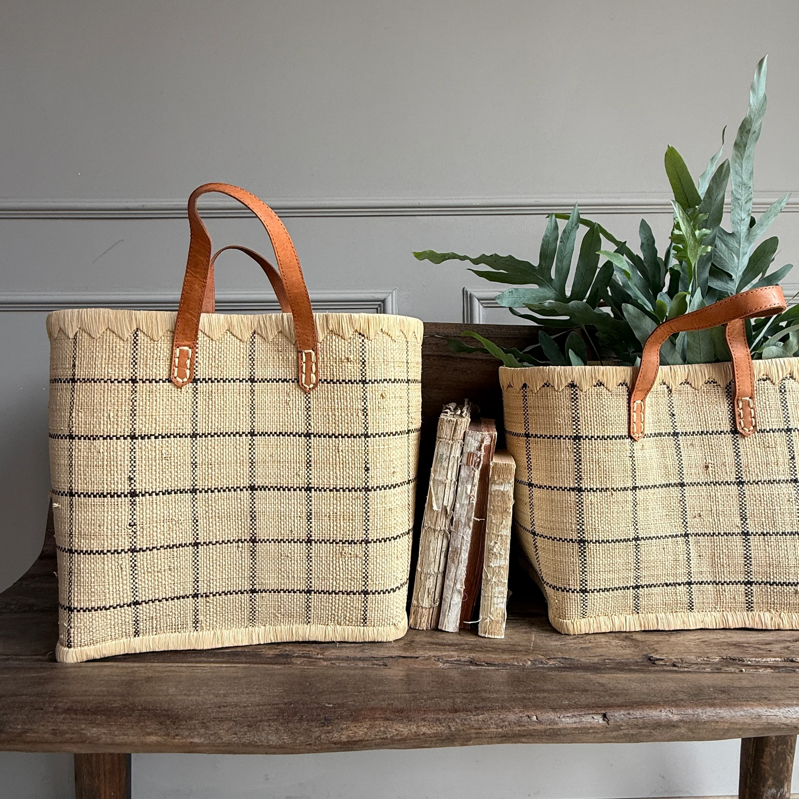 Raffia Checked Shopping Bag | Large - Image 2