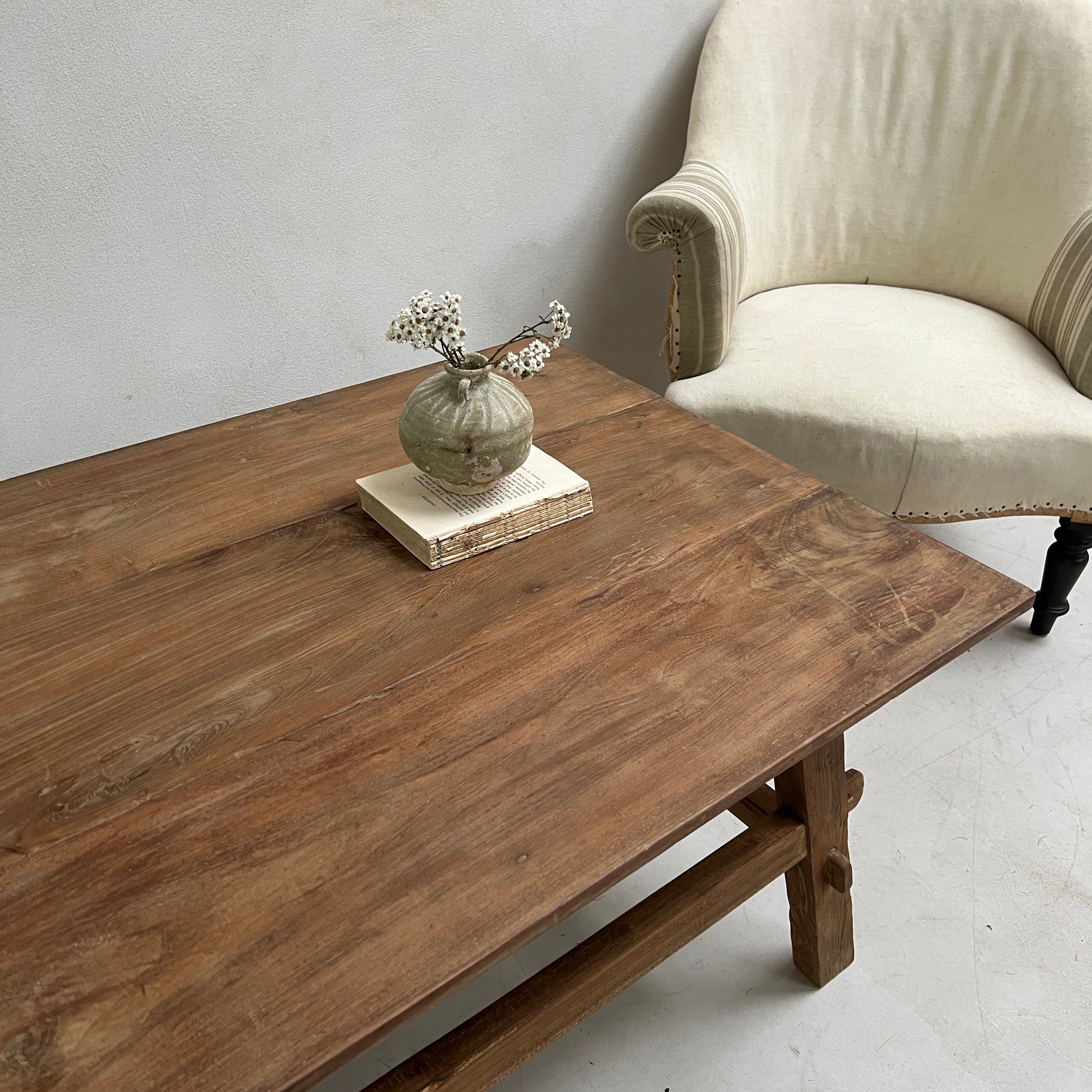 Reclaimed dark wood rustic coffee table 120x70cm - Image 6