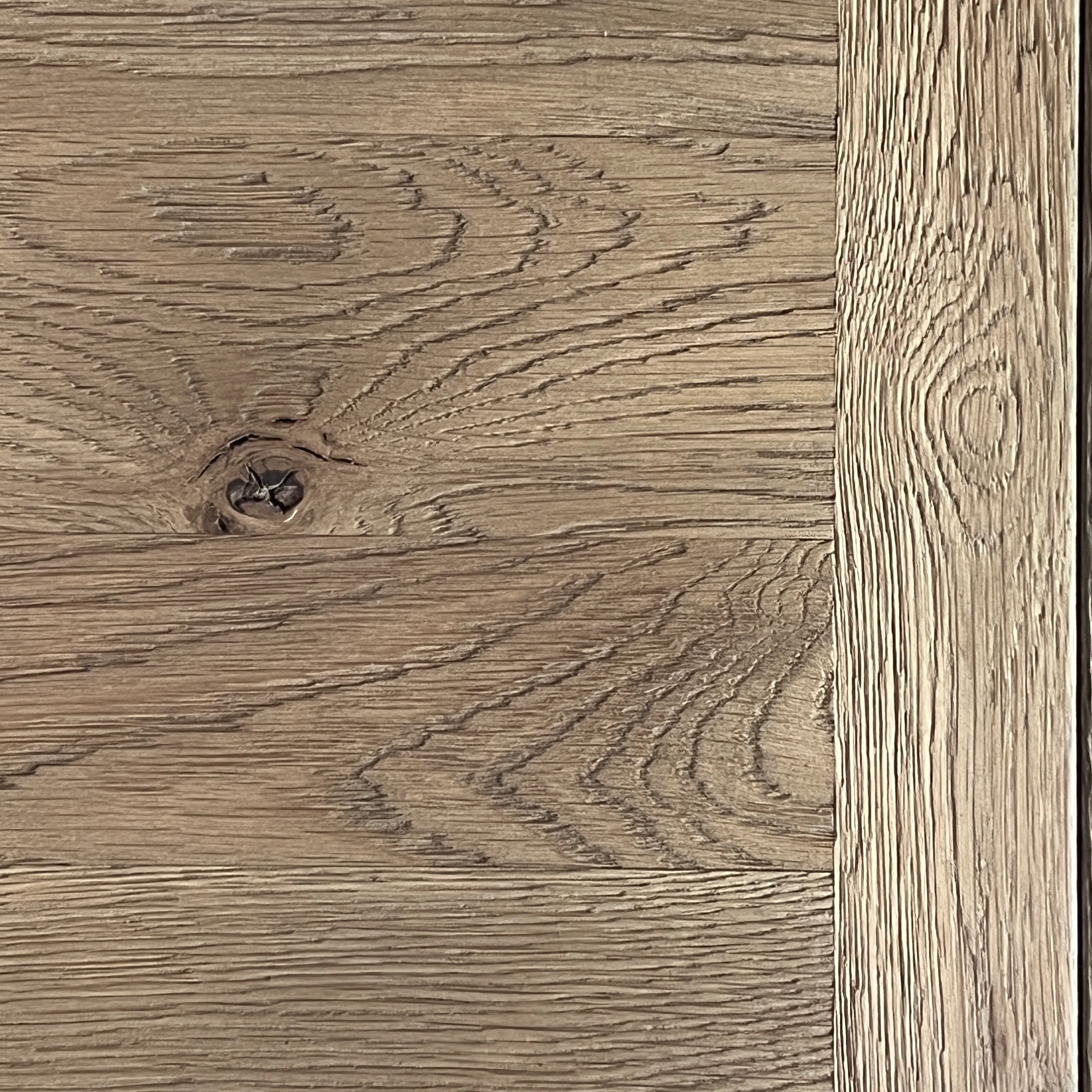 Reclaimed Oak Extending Dining Table - Image 12