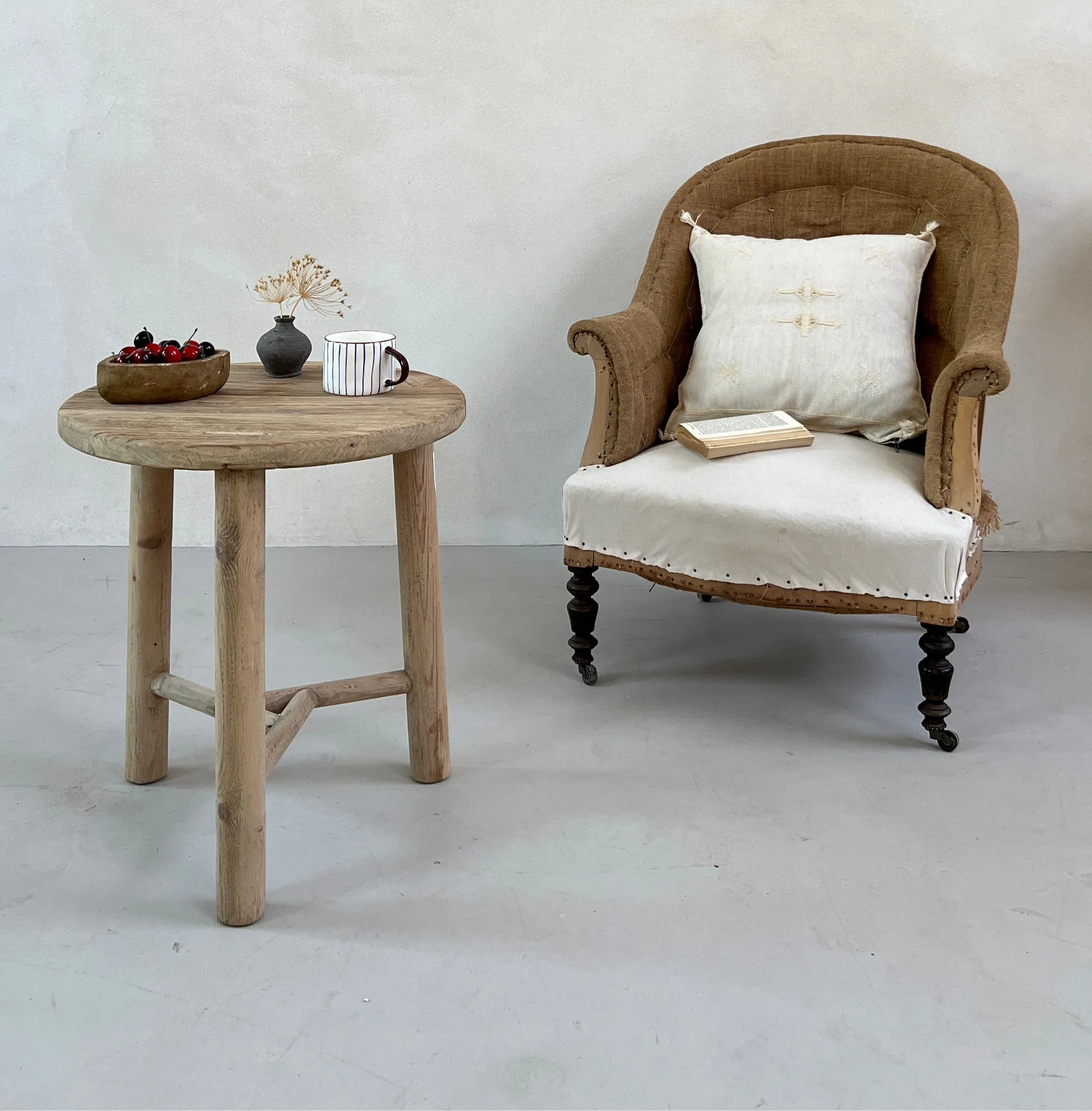 Reclaimed Side Table Assendon - Image 7