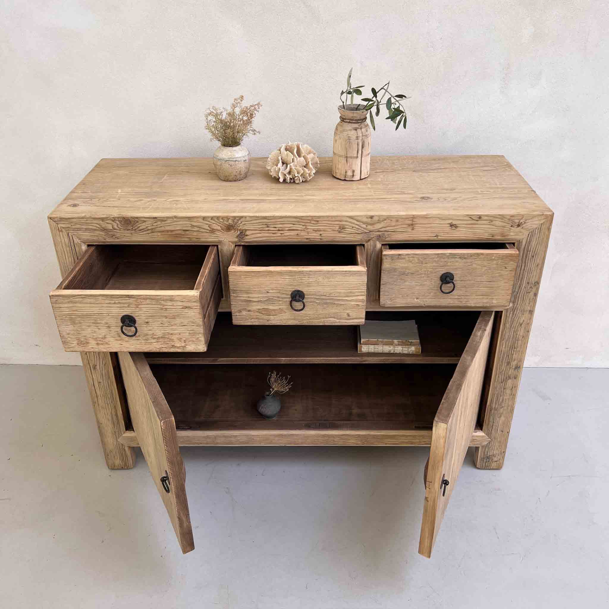 Reclaimed small cabinet Chatwell - Image 4