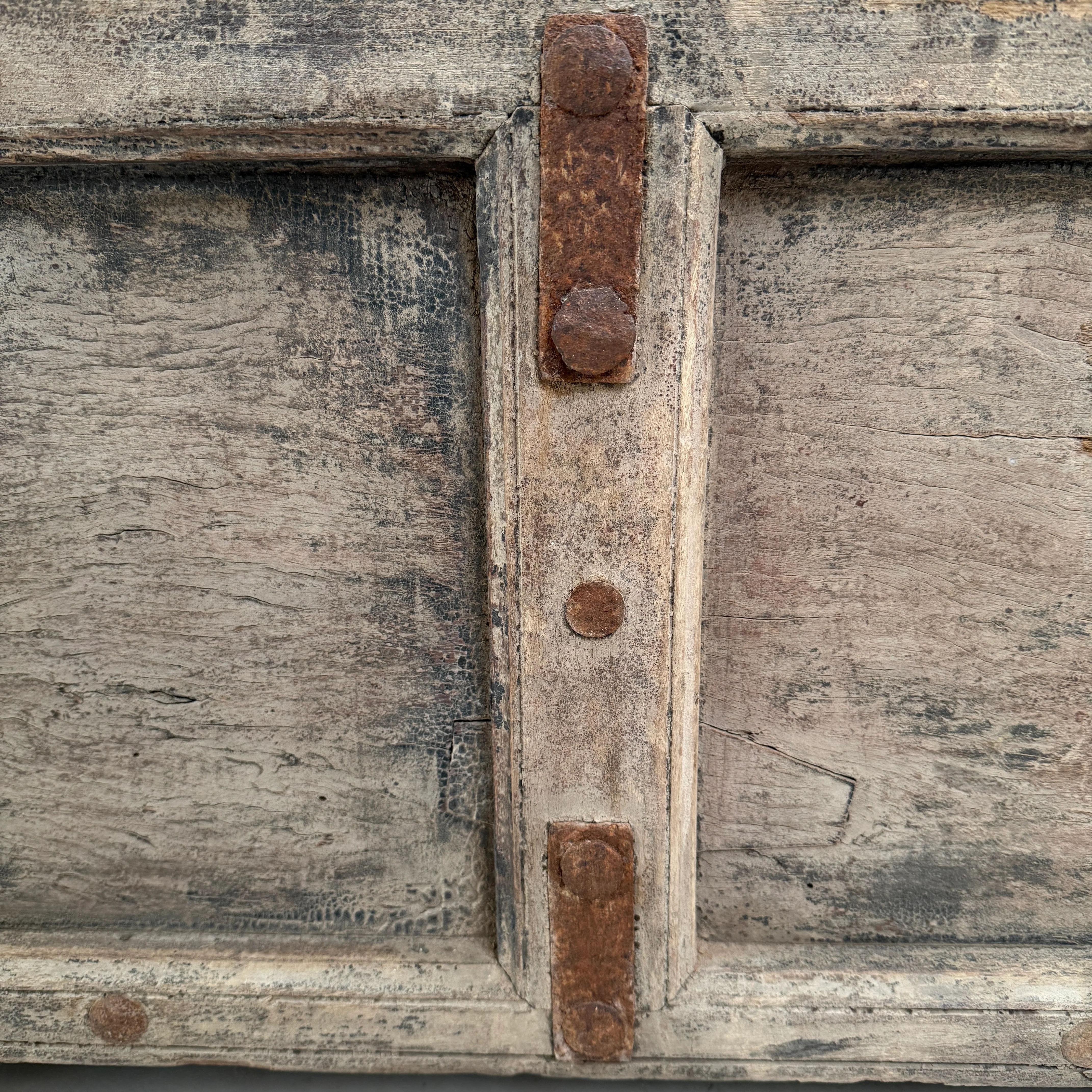 Recycled Vintage Blanket box | Ripley - Image 5