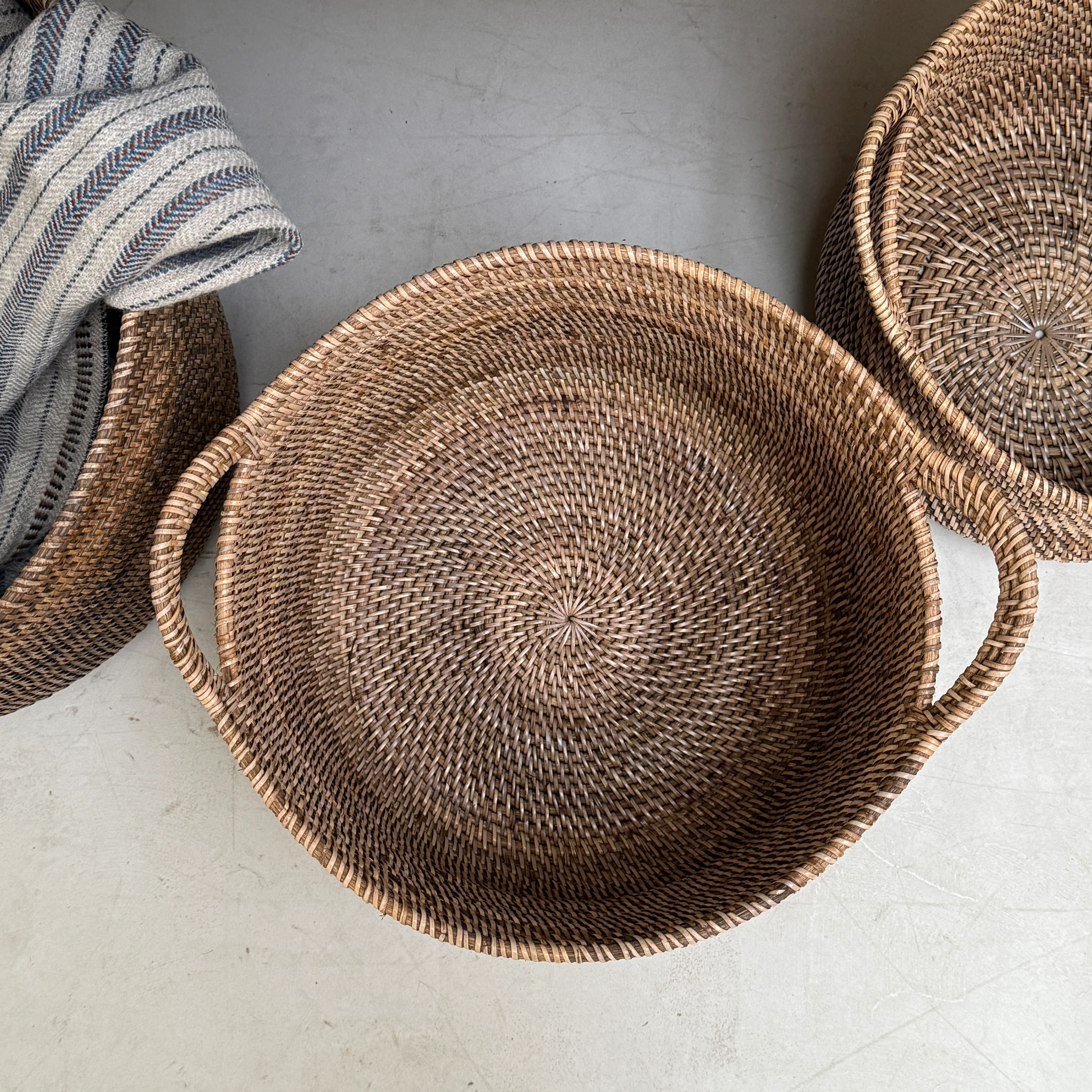Rustic Handwoven Round Basket | Gilly - Image 11