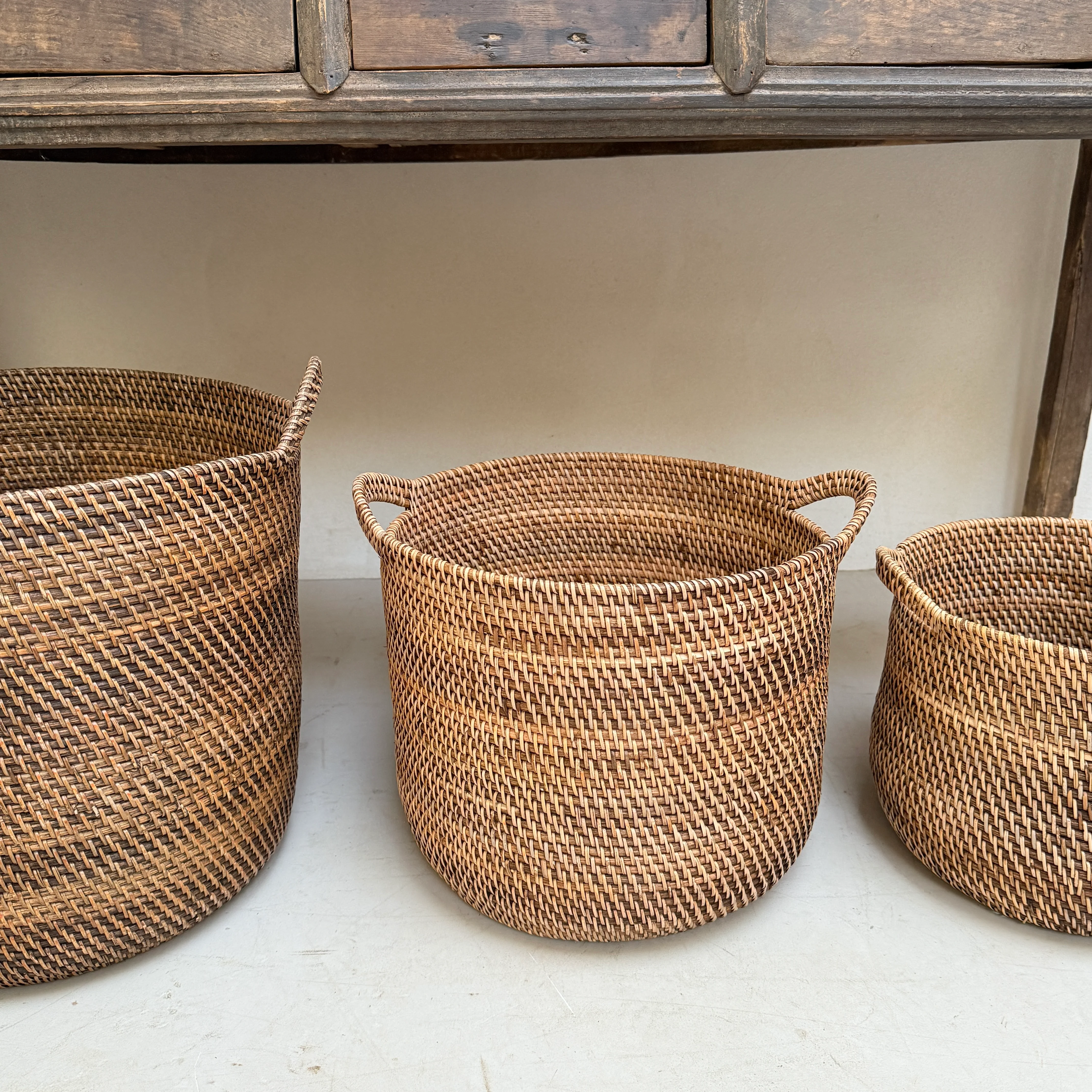 Rustic Handwoven Round Basket | Gilly - Image 7