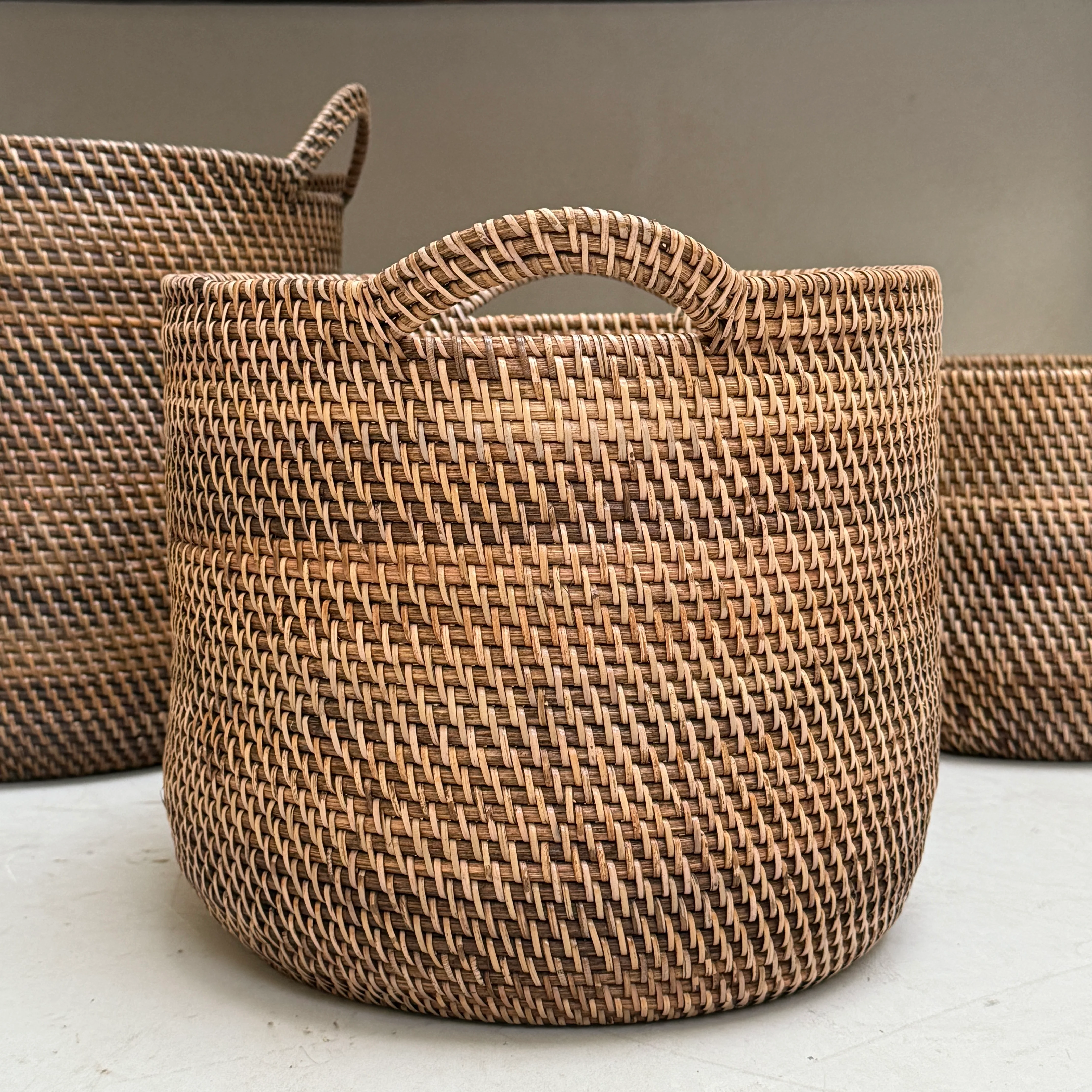 Rustic Handwoven Round Basket | Gilly - Image 9