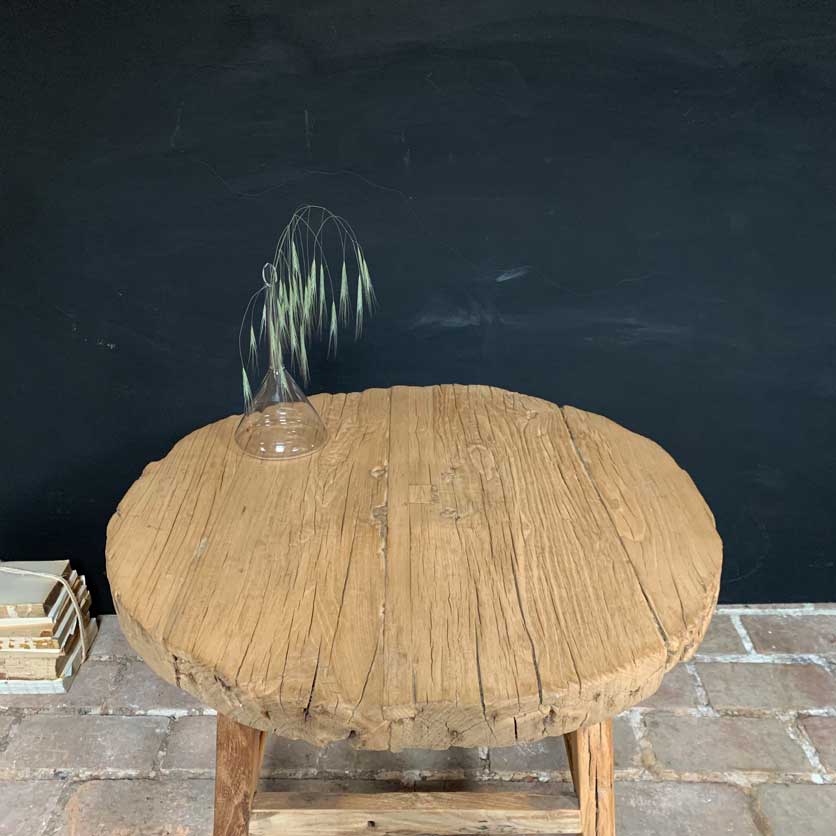 Rustic reclaimed elm round side table - Image 6