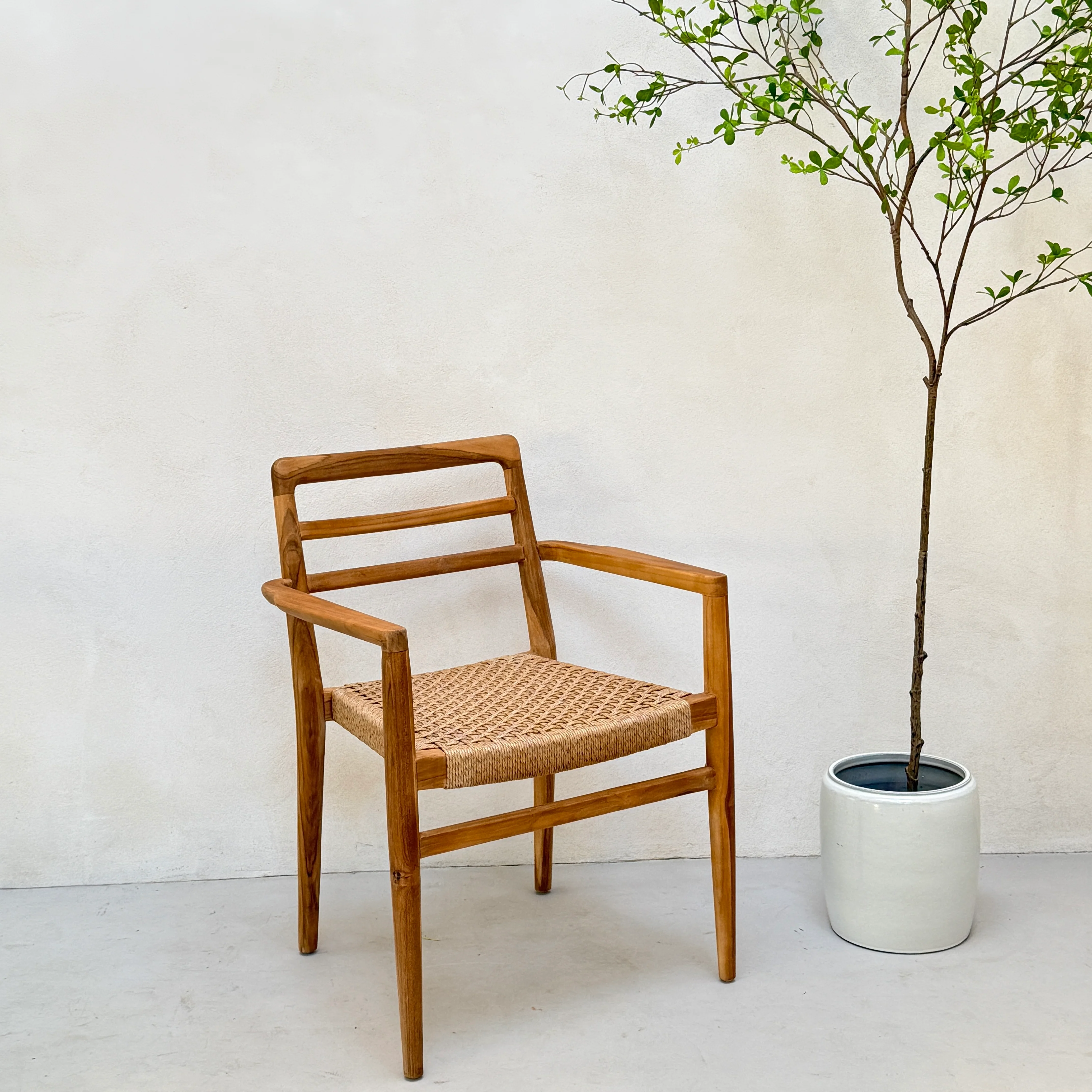 Rustic wood garden dining chair | with arms - Image 8