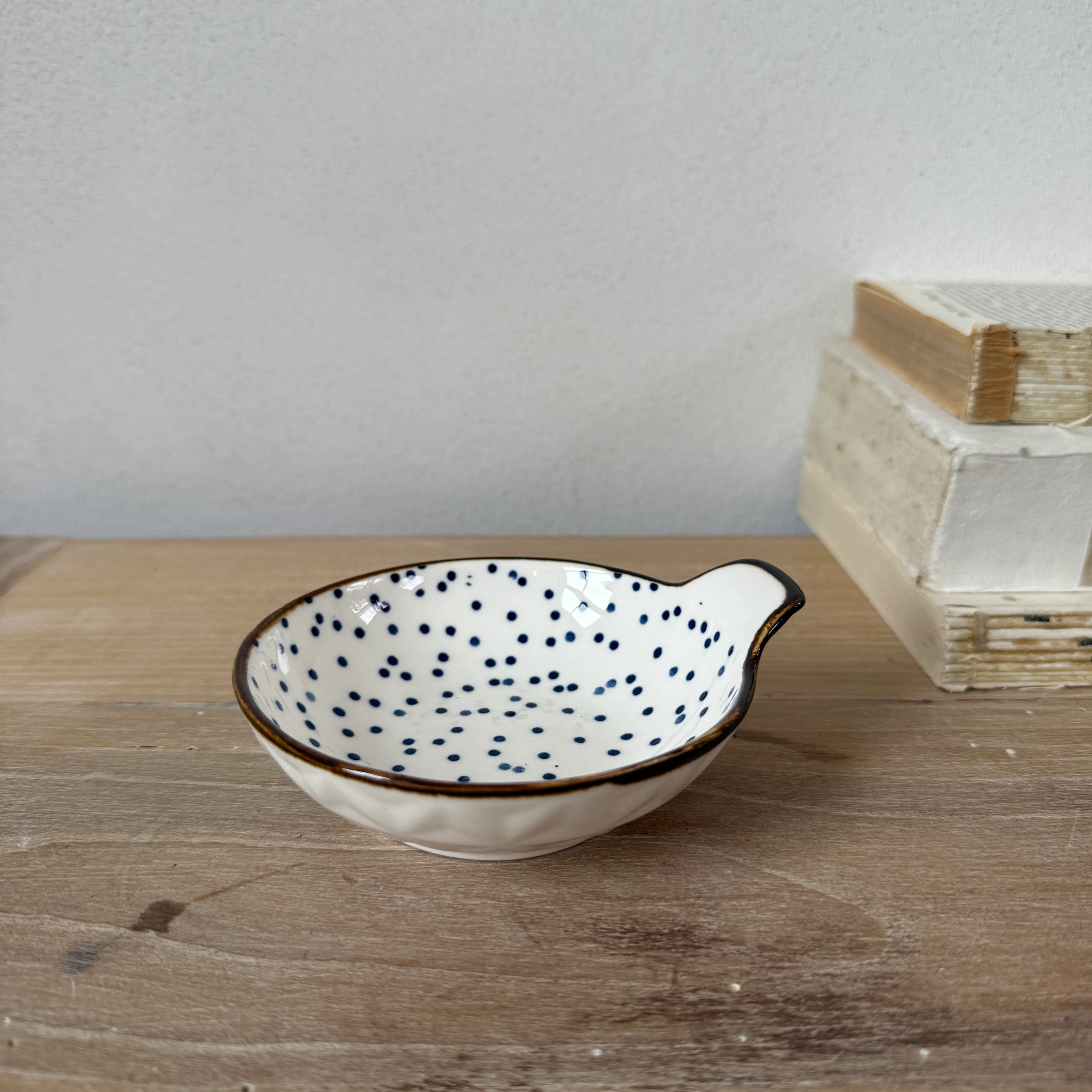 Small Ceramic Patterned Appetiser Dish - Image 4