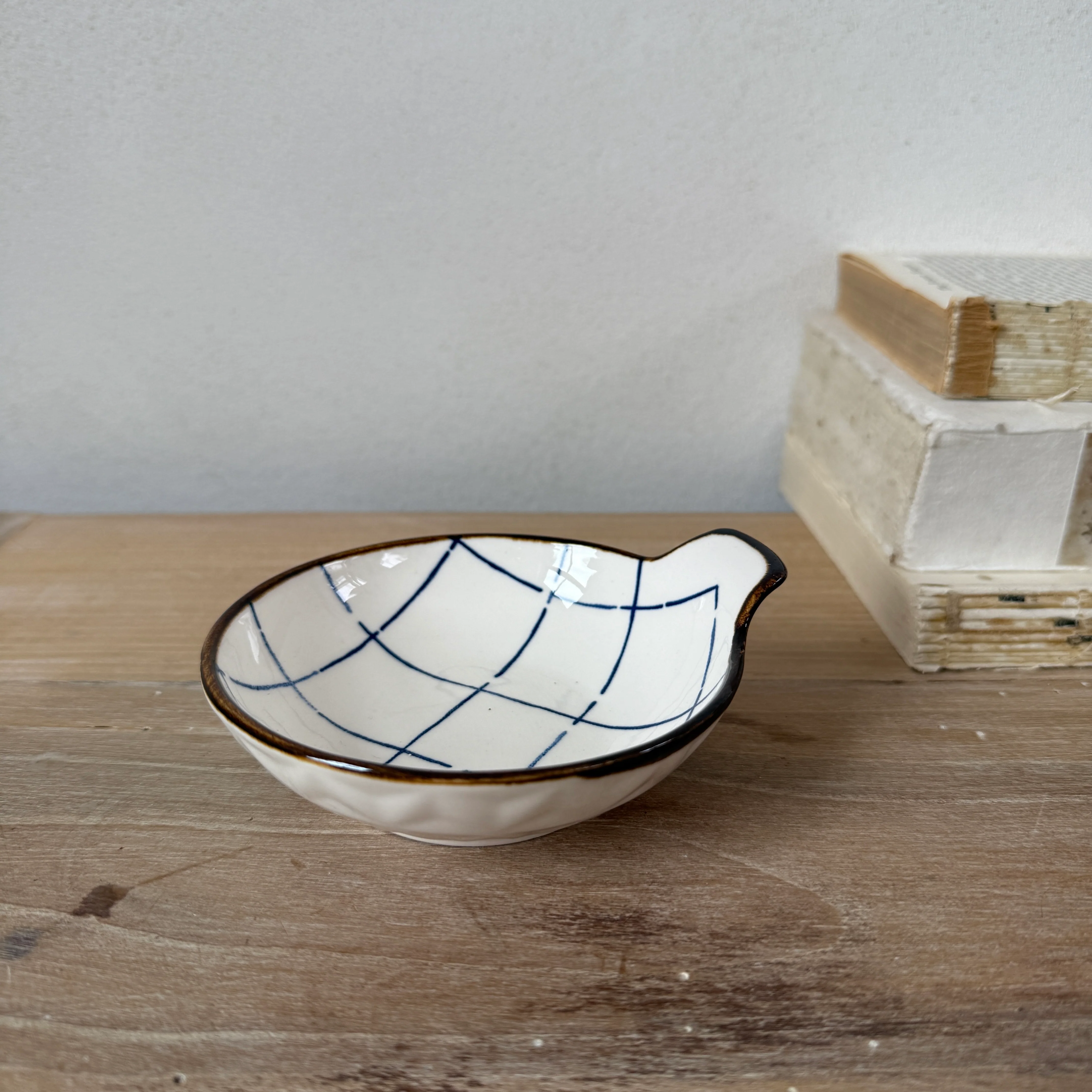 Small Ceramic Patterned Appetiser Dish - Image 6