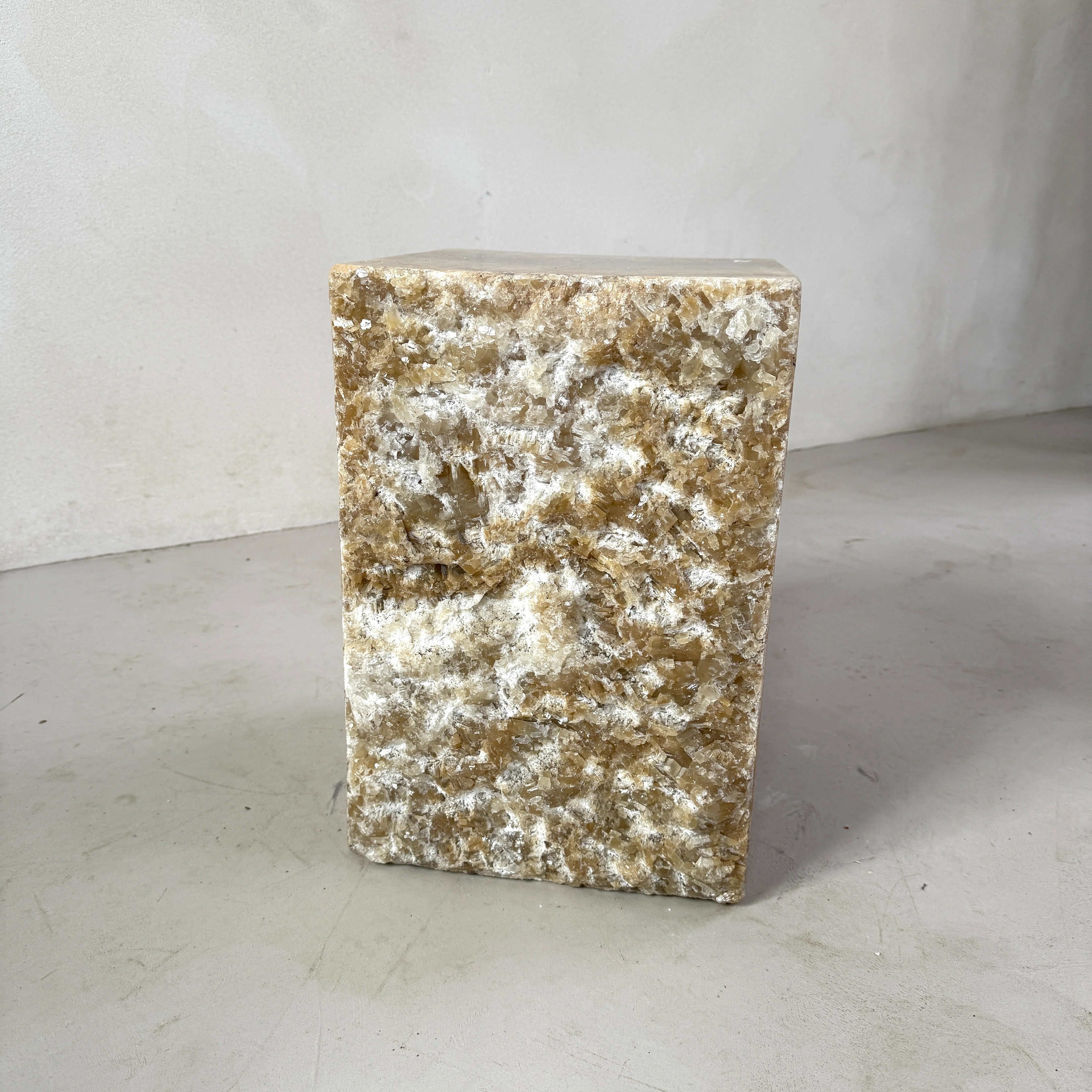 Solid Onyx Plinth | side table - Image 4