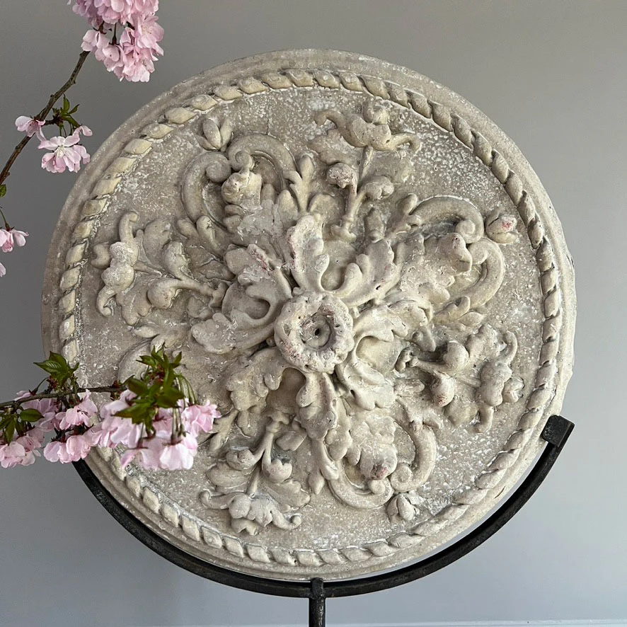 Stone Effect Ceiling Rose - Image 2