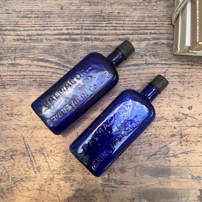 Victorian Blue Apothecary Bottle Lid - Image 4