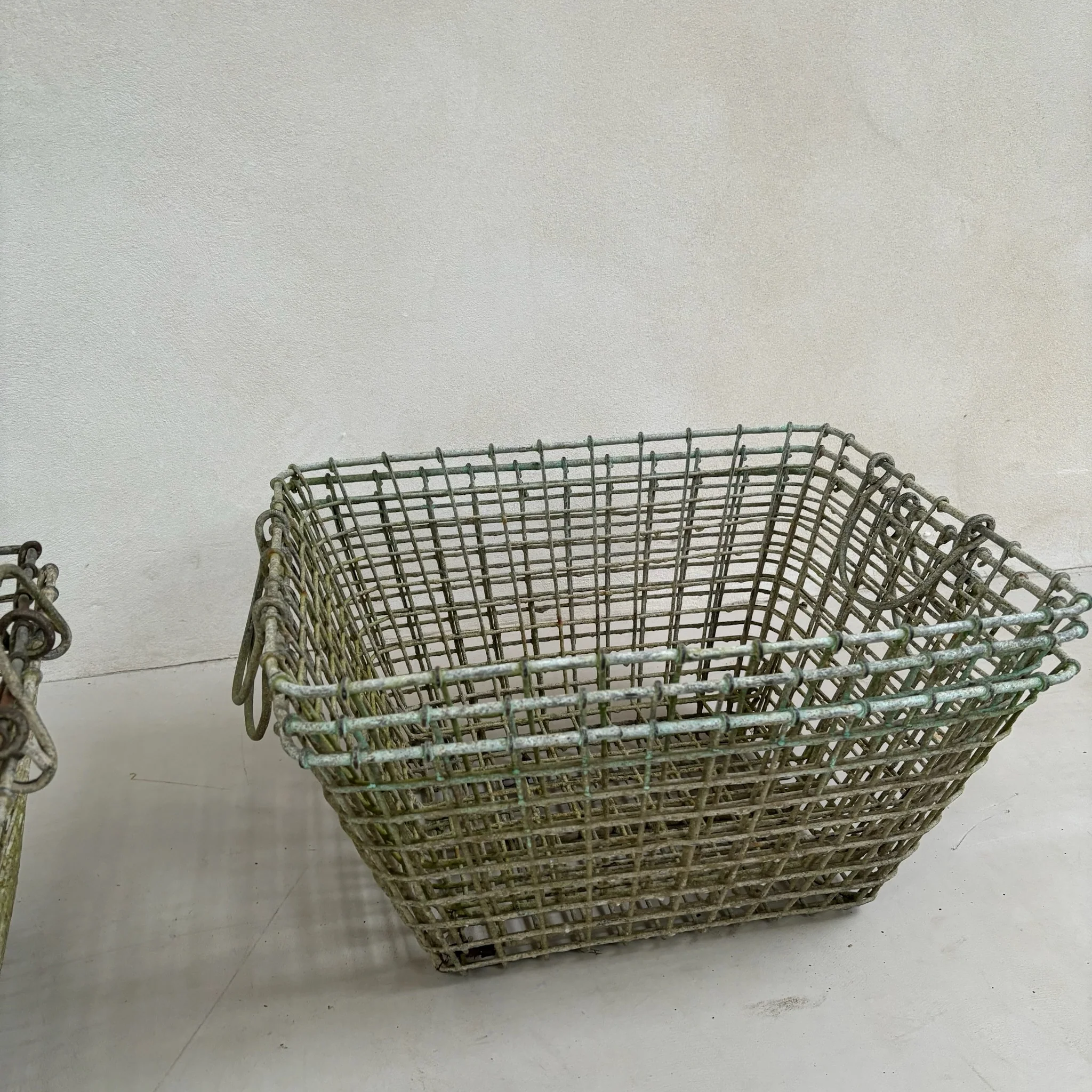 Vintage French Oyster Basket - Image 3
