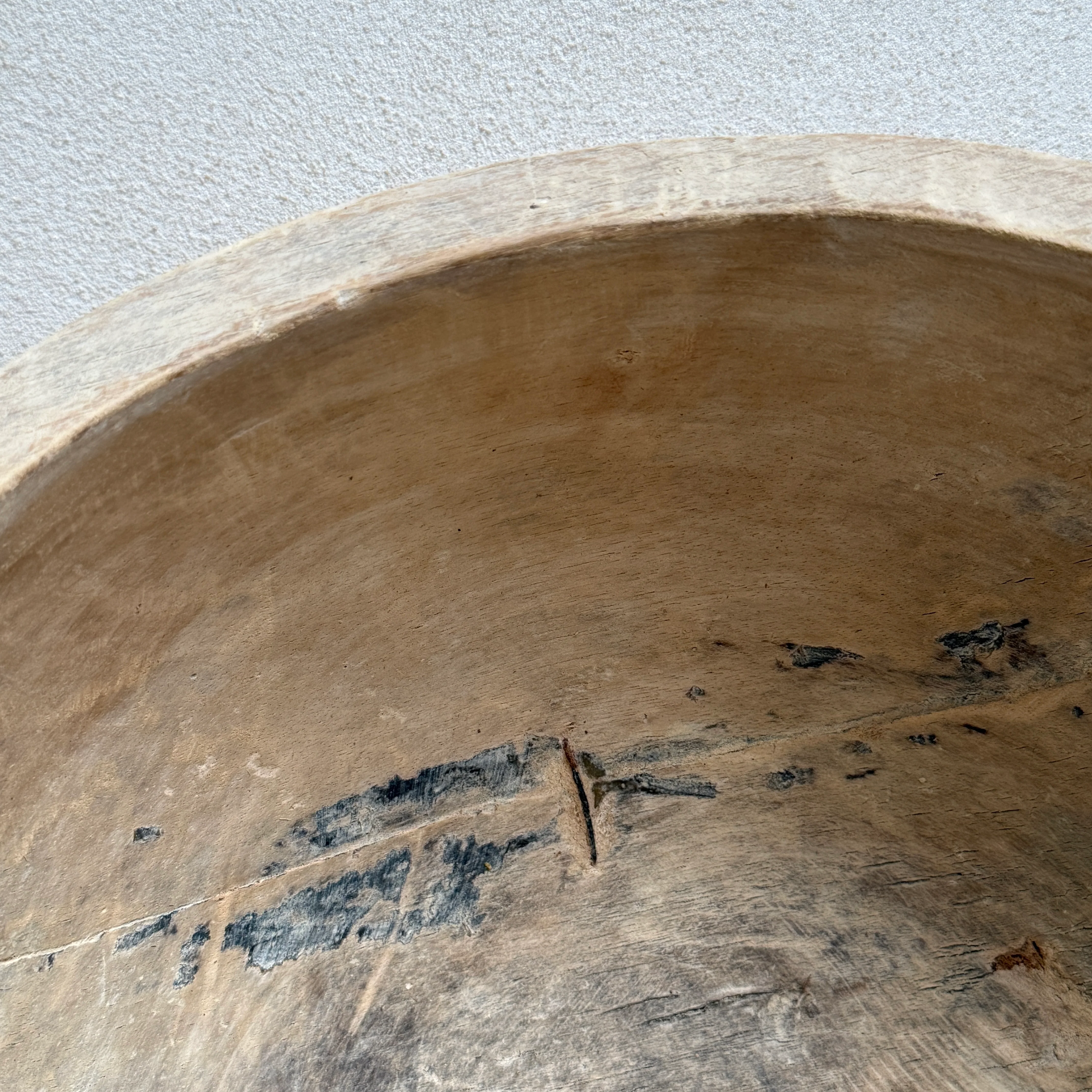 Vintage hand carved wooden dough bowl - Image 9