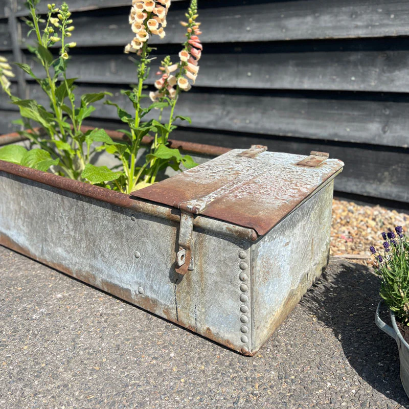 Vintage riveted trough planter | C - Image 4