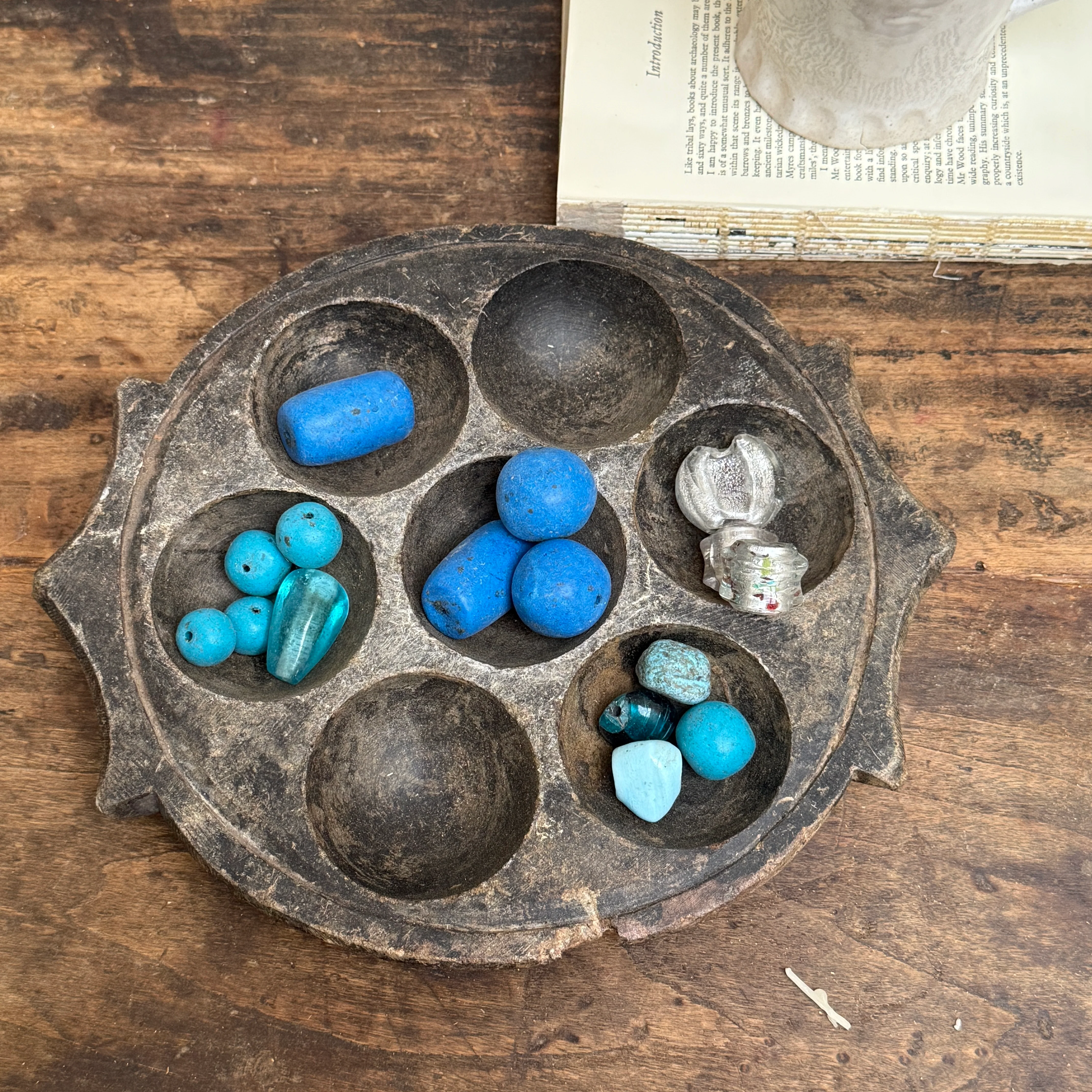 Vintage Round Stone Roti Plate - Image 5