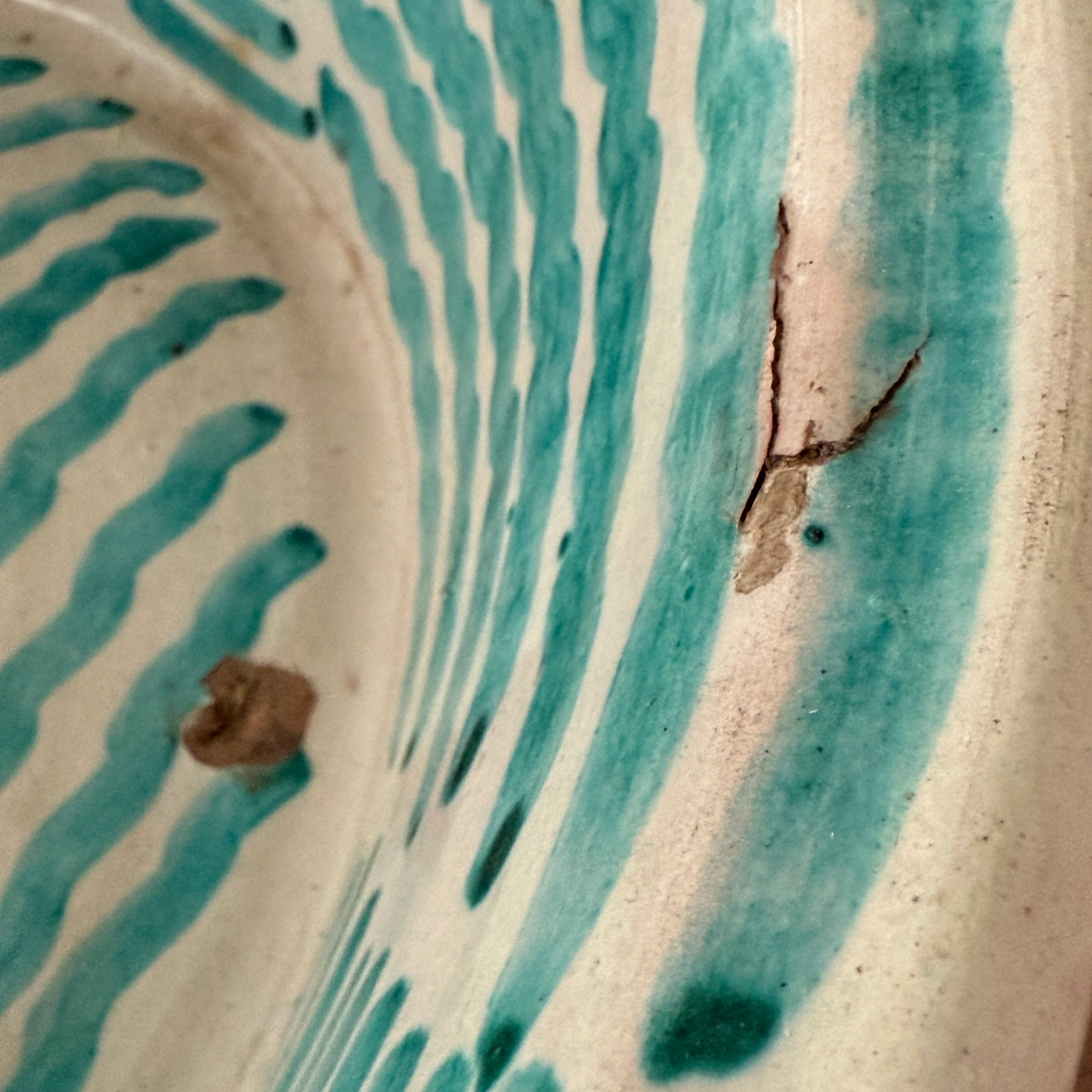 Vintage turquiose embelished bowl from Fez - Image 9