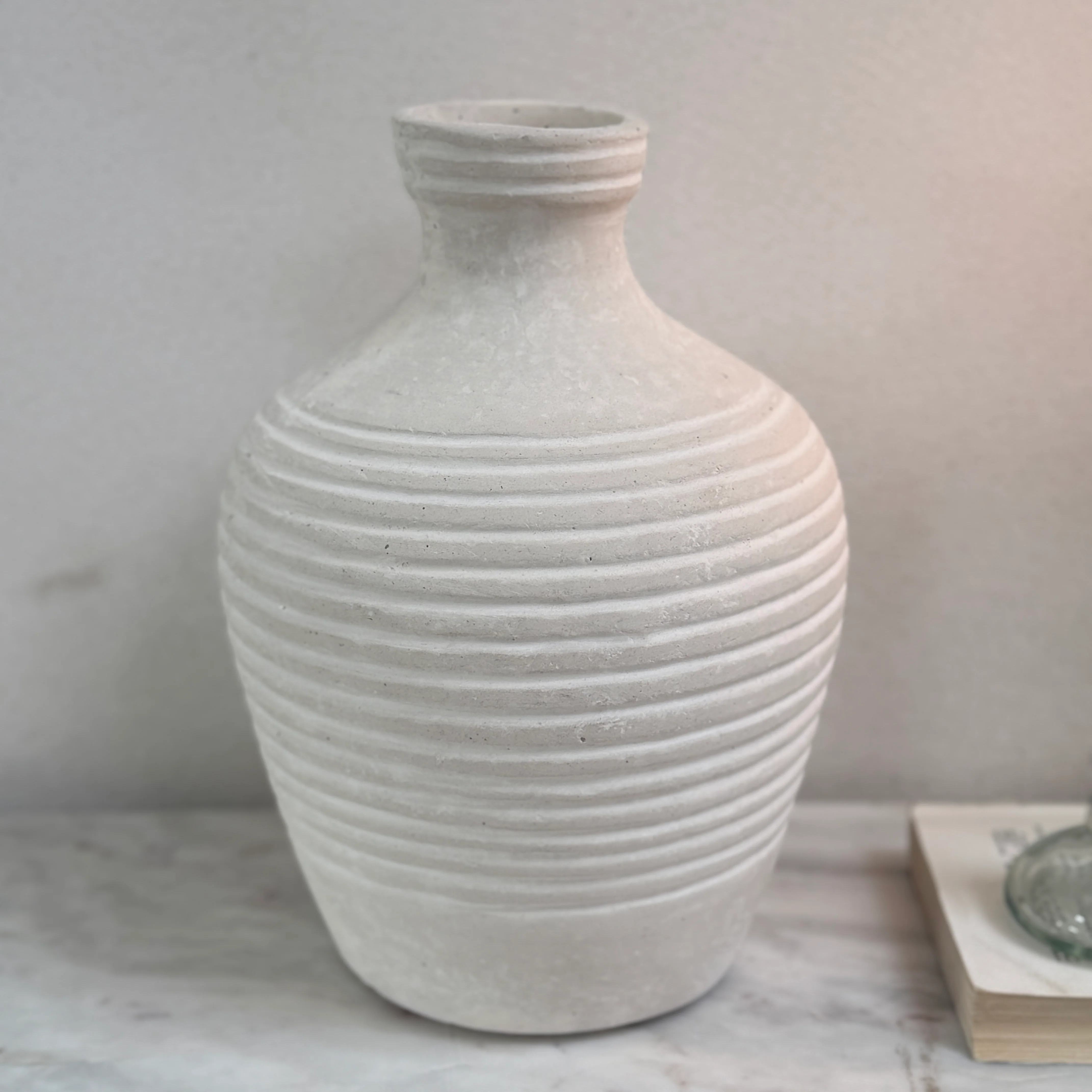 White Carved Stone-Effect Natural Organic Vase | Mai - Image 5