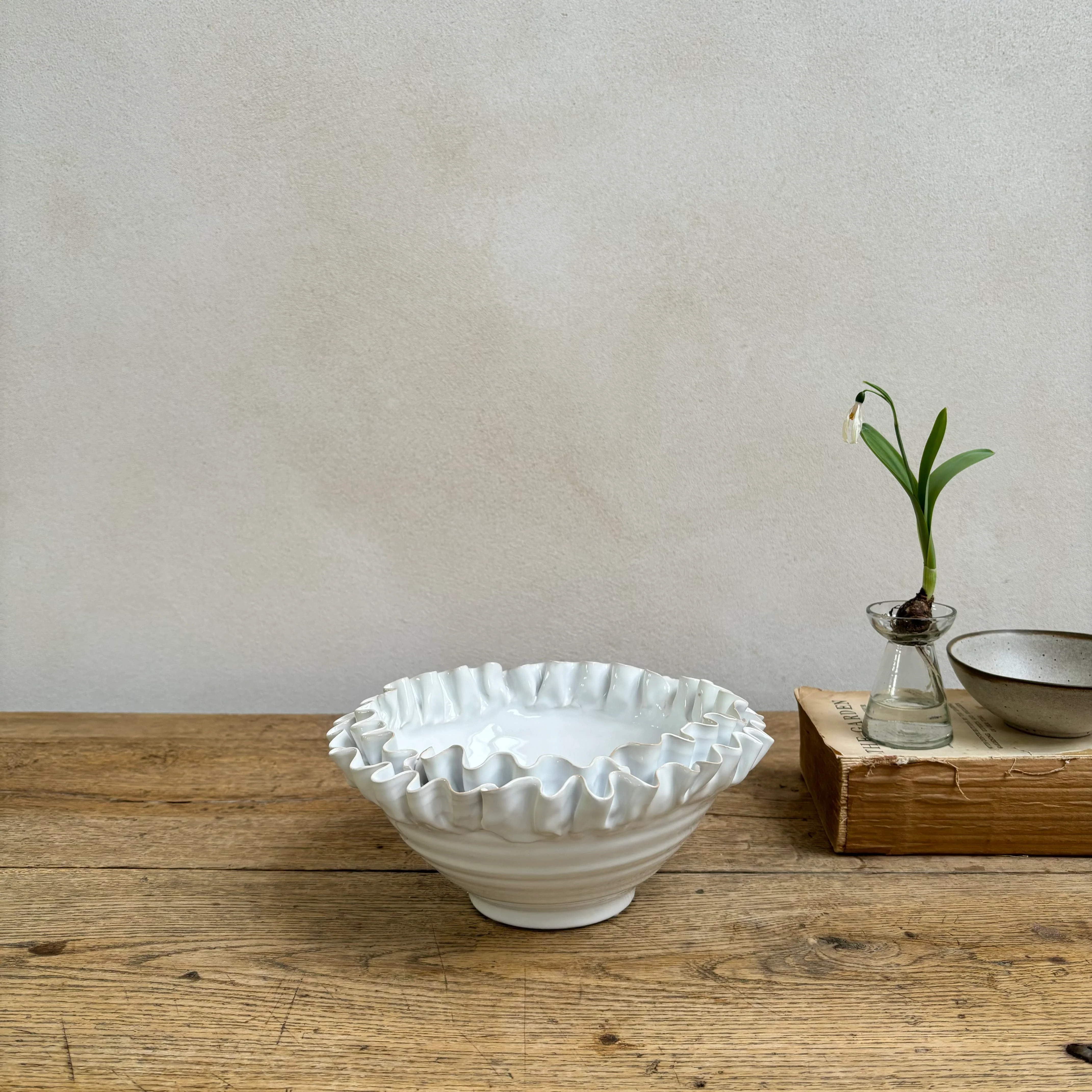 White Ceramic Frill Bowl - Image 6