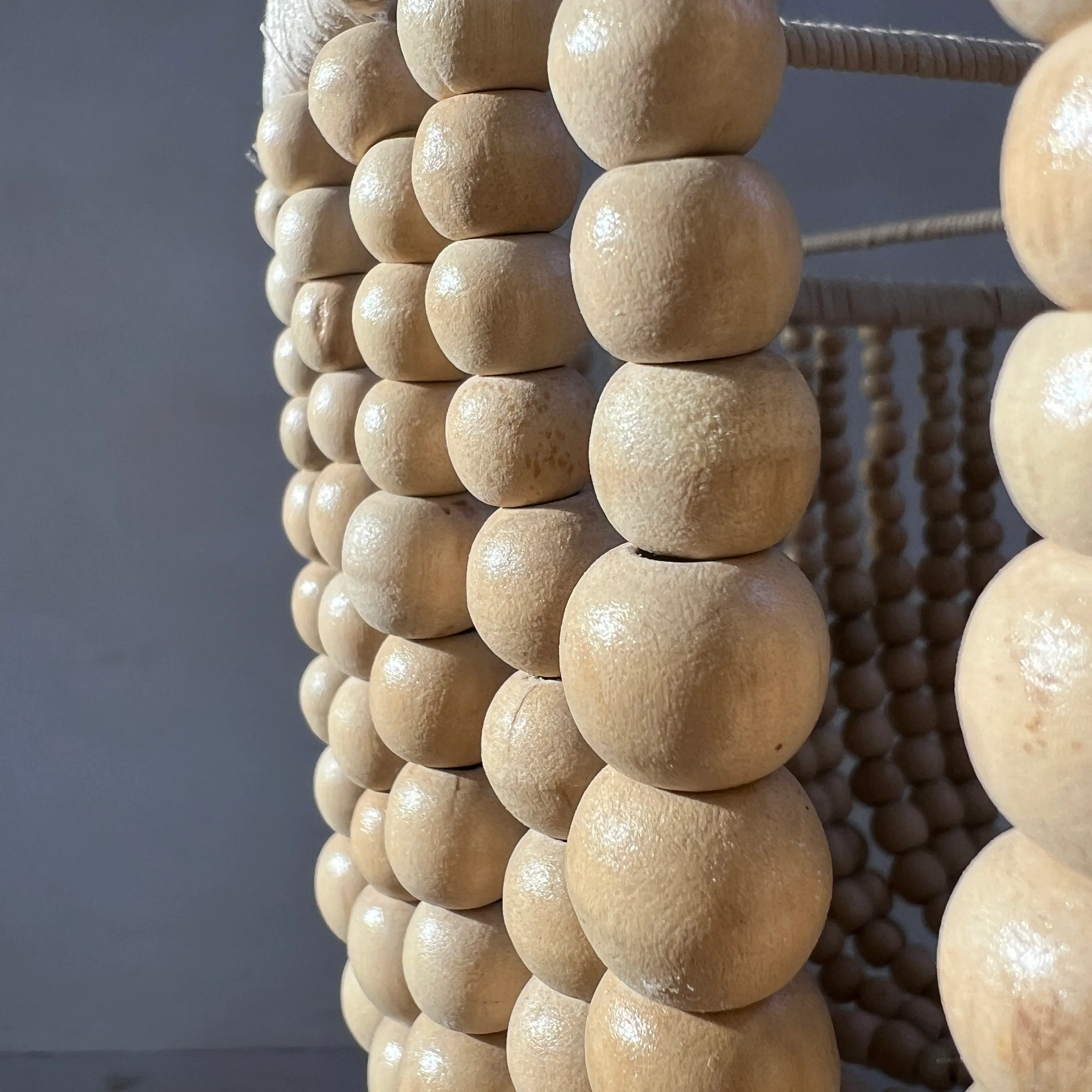 Wooden bead chandelier natural - Image 7