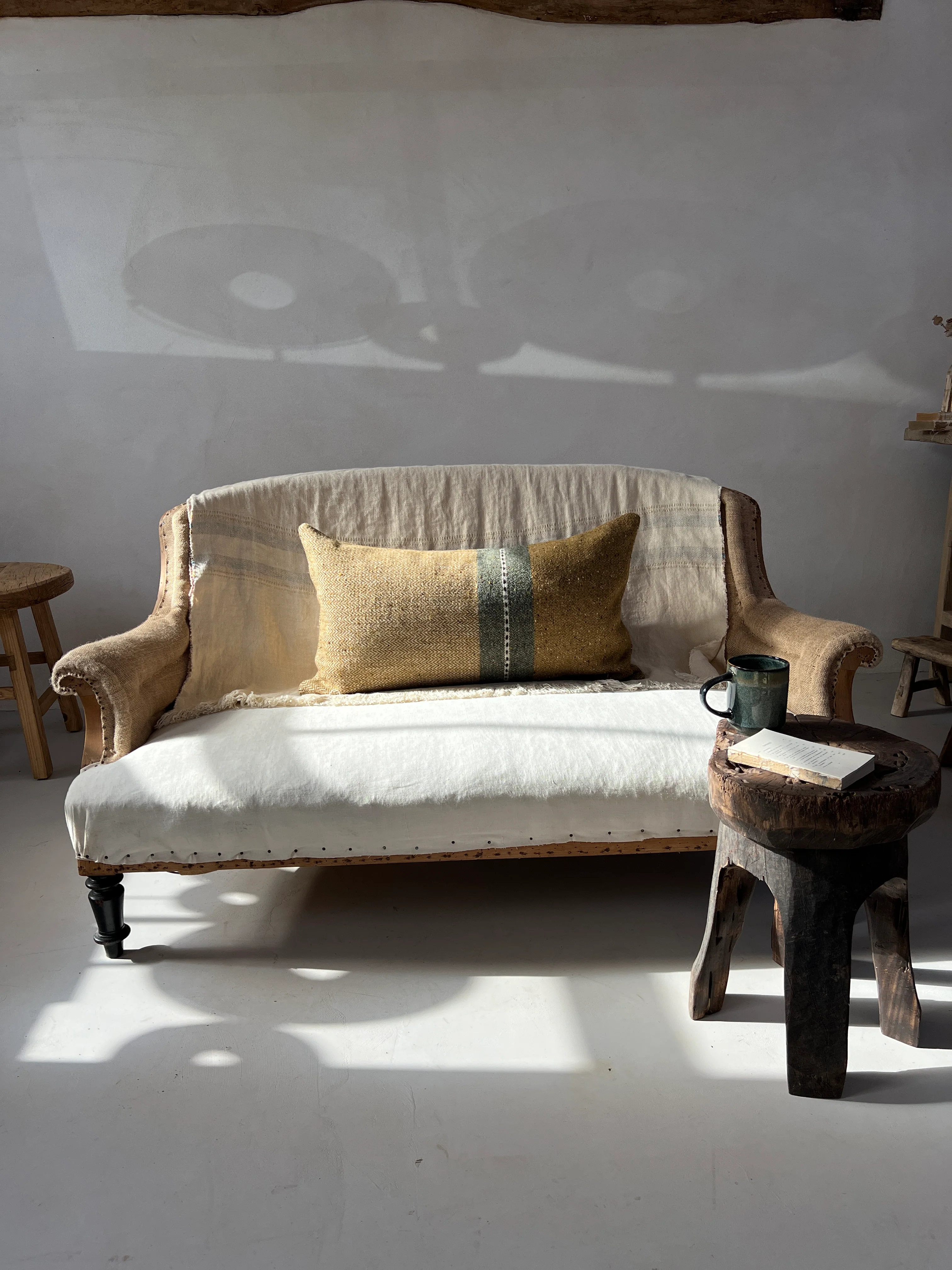 Woven striped Bolster cushion Mojave - Image 3
