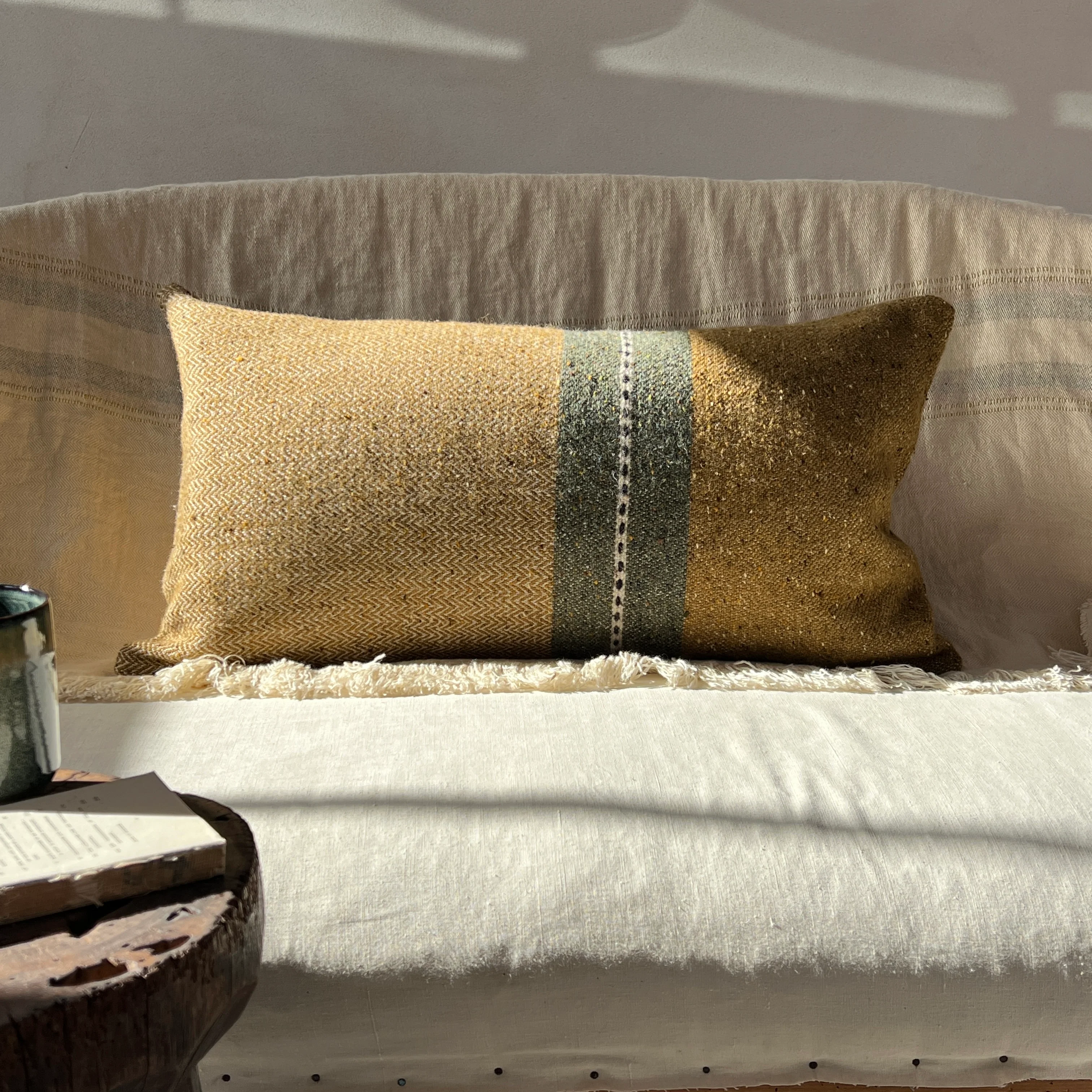 Woven striped Bolster cushion Mojave - Image 5