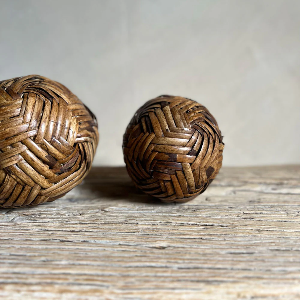 Woven willow sphere - Image 2